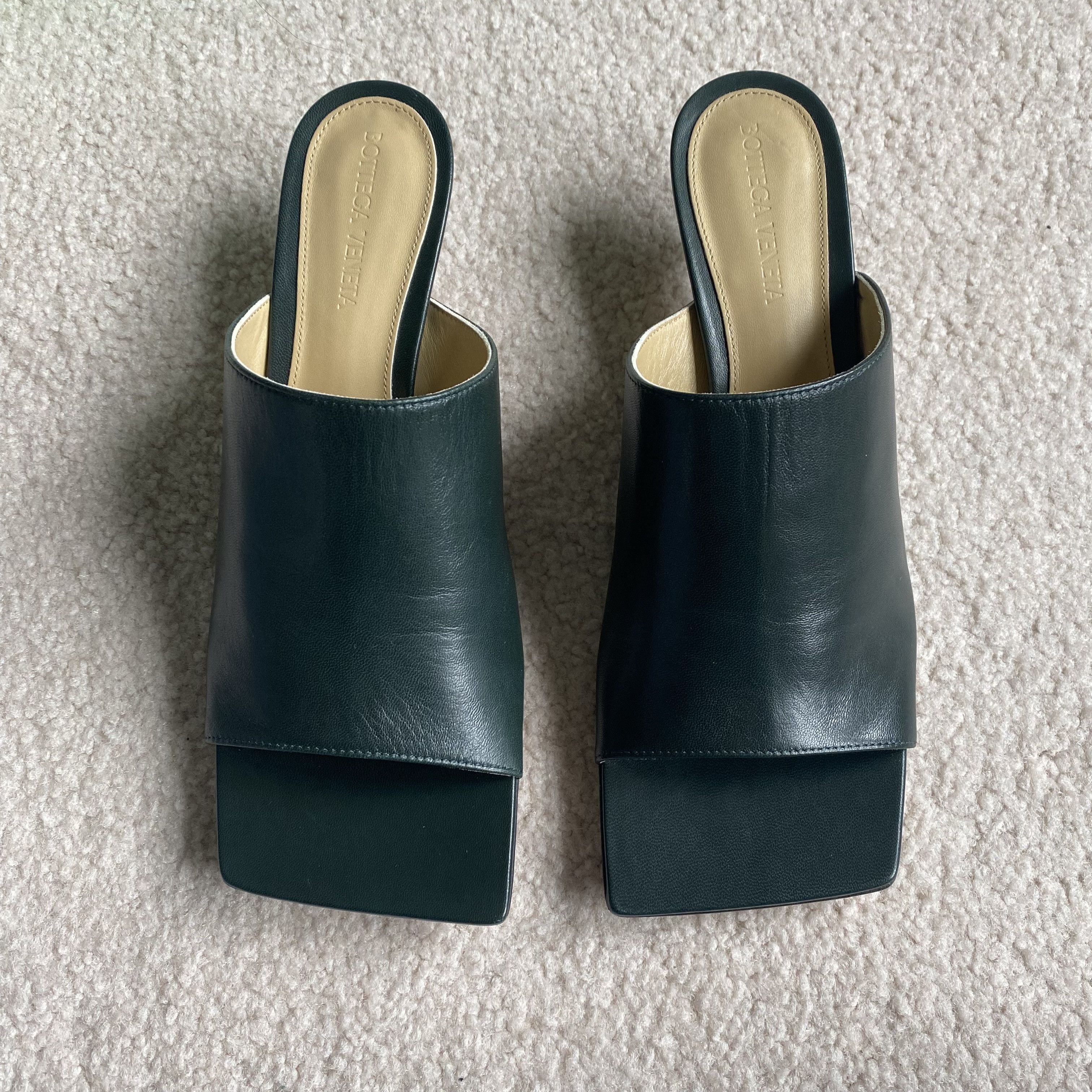 Bottega Veneta Stretch Napa Mule Sandals Size US 7.5 / IT 37.5 - 2 Thumbnail