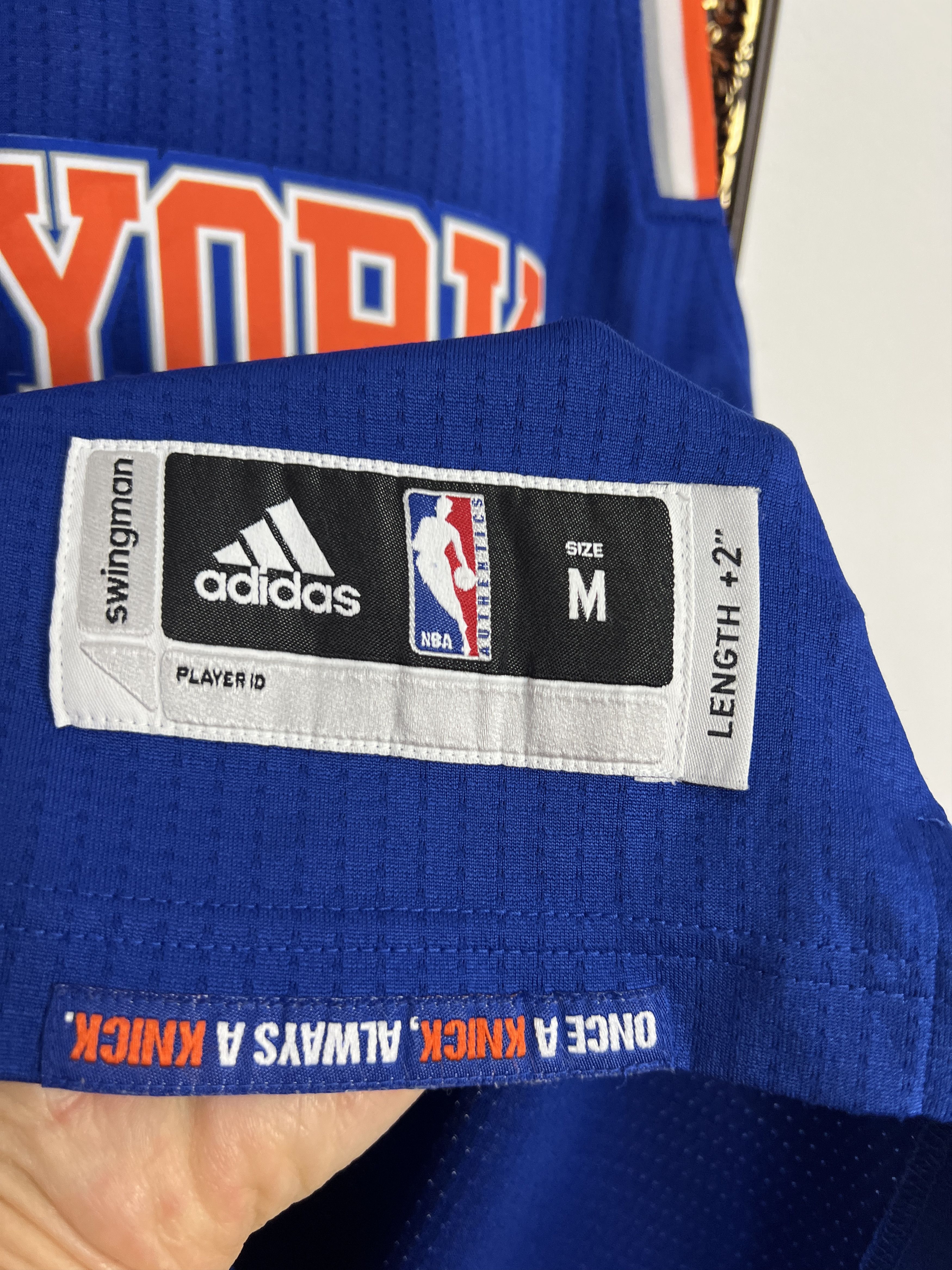 Adidas Vintage New York Knicks NBA Jersey #6 Porzingis Trikot Size US M / EU 48-50 / 2 - 4 Thumbnail
