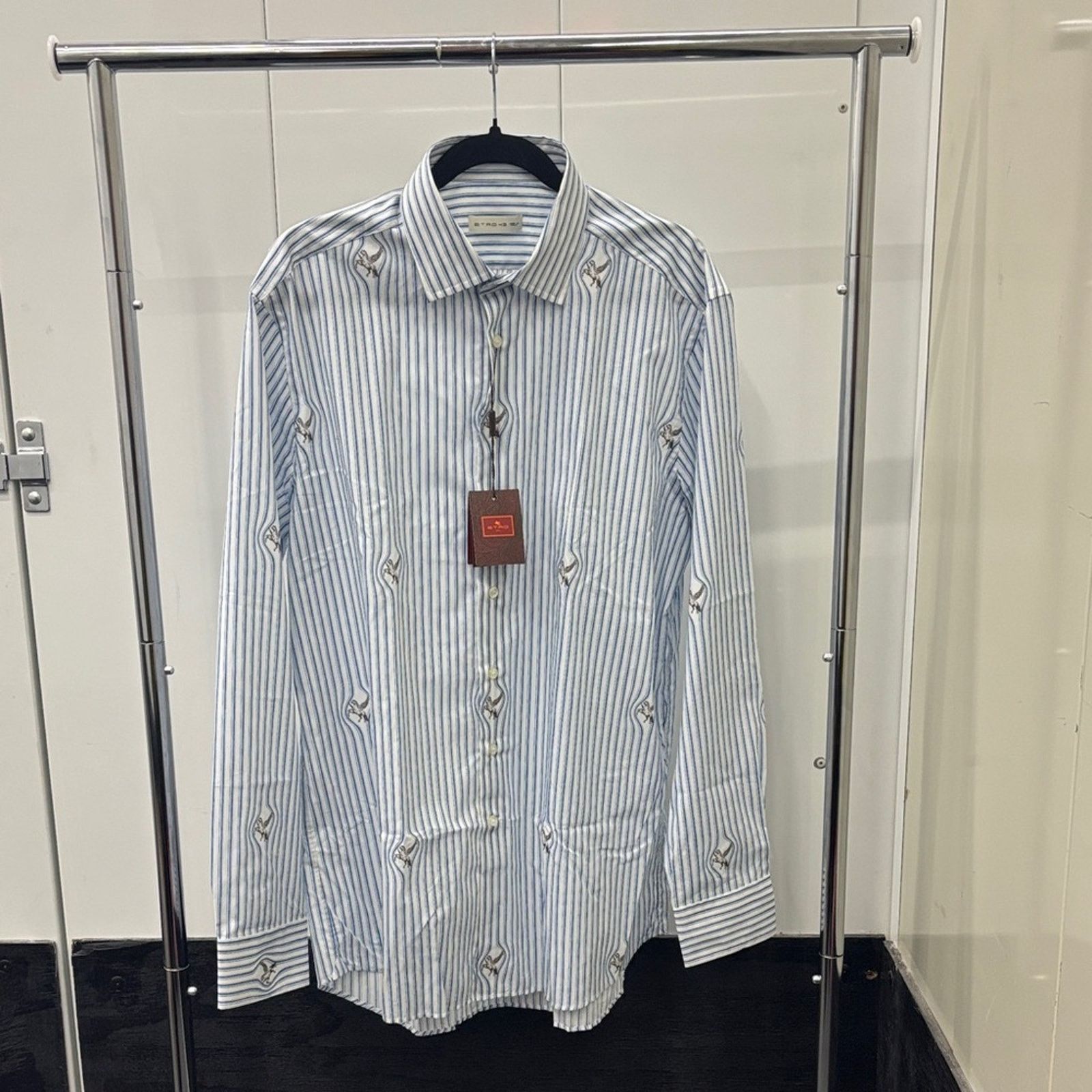 Etro NWT Etro White and Blue Patterned Dress Shirt Size 43 L Size US L / EU 52-54 / 3 - 7 Thumbnail
