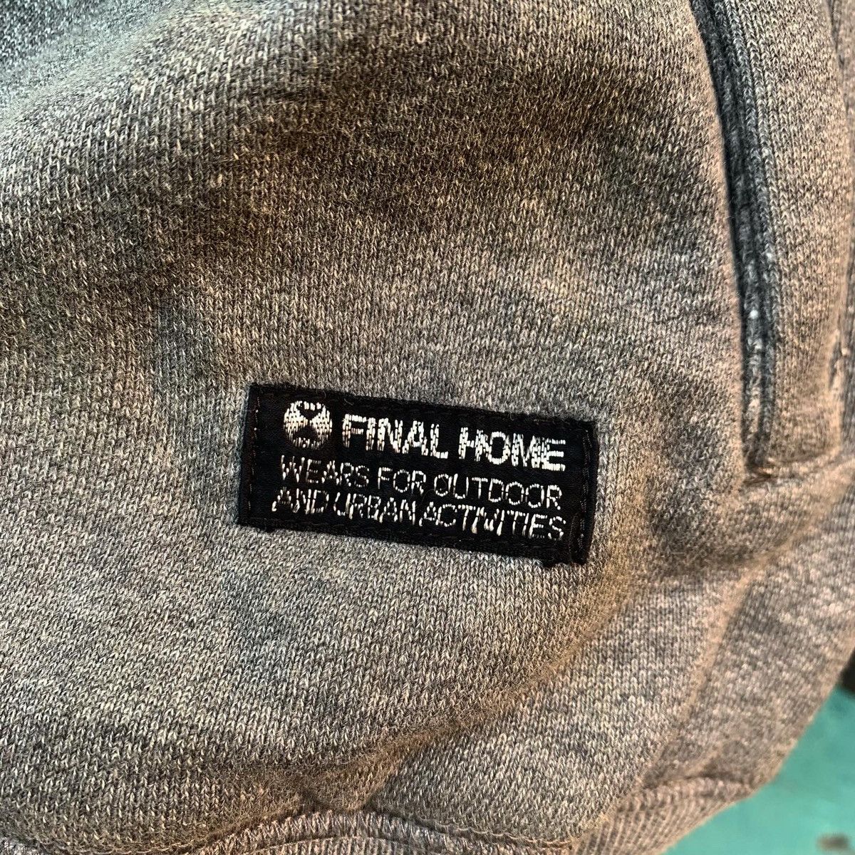 Final Home × Japanese Brand × Vintage Vintage Final Home Tracktop Distressed Size US M / EU 48-50 / 2 - 6 Thumbnail