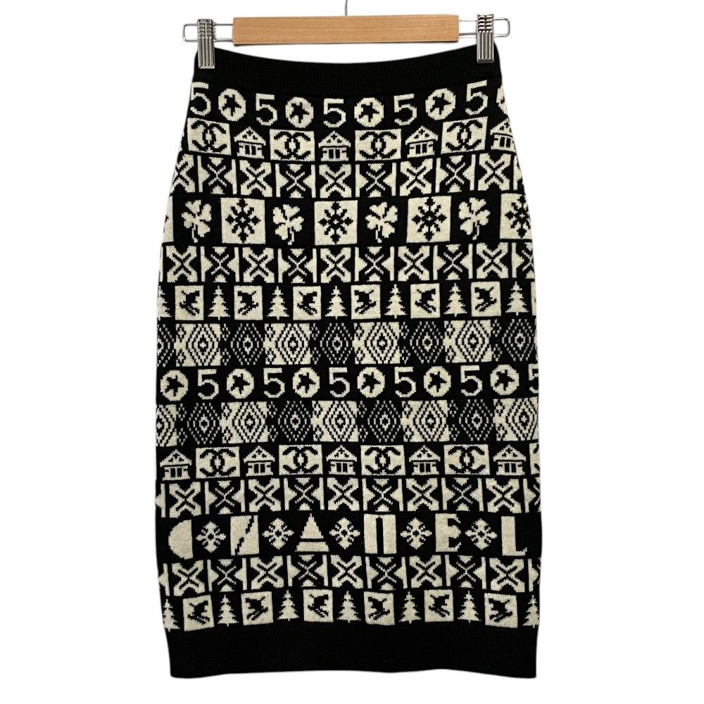Chanel Chanel Chanel Coco Neige Cashmere Knit Skirt Textile Skirts P62261 DUTY FREE for USA Size ONE SIZE - 1 Thumbnail