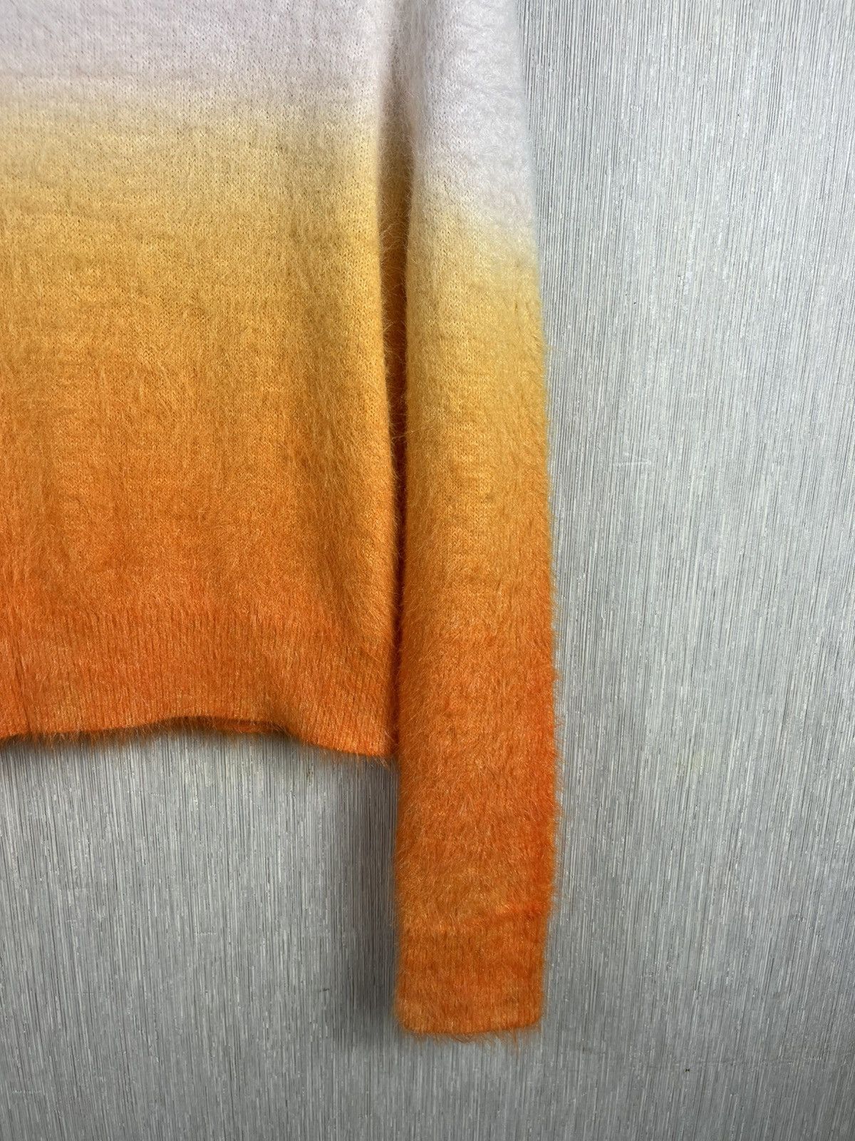 Carven Carven fuzzy hairy ombre two colors knit sweater turtleneck Size M / US 6-8 / IT 42-44 - 6 Thumbnail