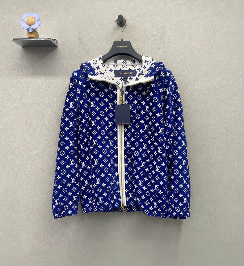 Louis Vuitton Blue Louis Vuitton Patterned Jacket - dmc Size US L / EU 52-54 / 3 - 1 Thumbnail