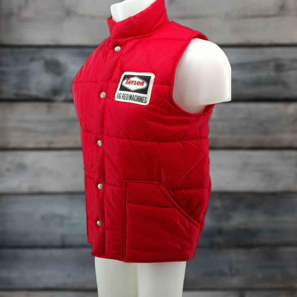 Vintage Vintage Taylor Big Red Machines Red Vest Mens Size Medium Size US M / EU 48-50 / 2 - 1 Thumbnail