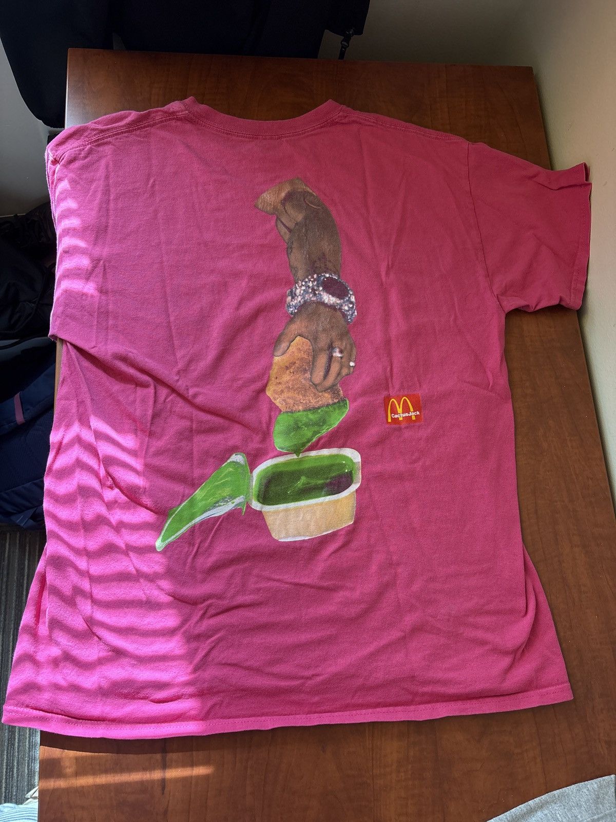 Travis Scott Cactus Jack x McDonalds Size US M / EU 48-50 / 2 - 2 Thumbnail