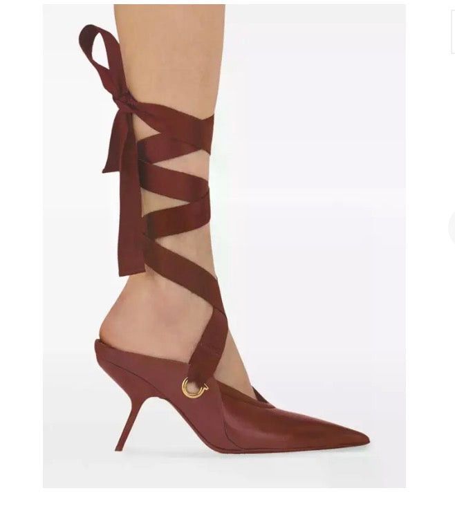 Ferragamo Ribbon Detailed Pumps SIZE 9
