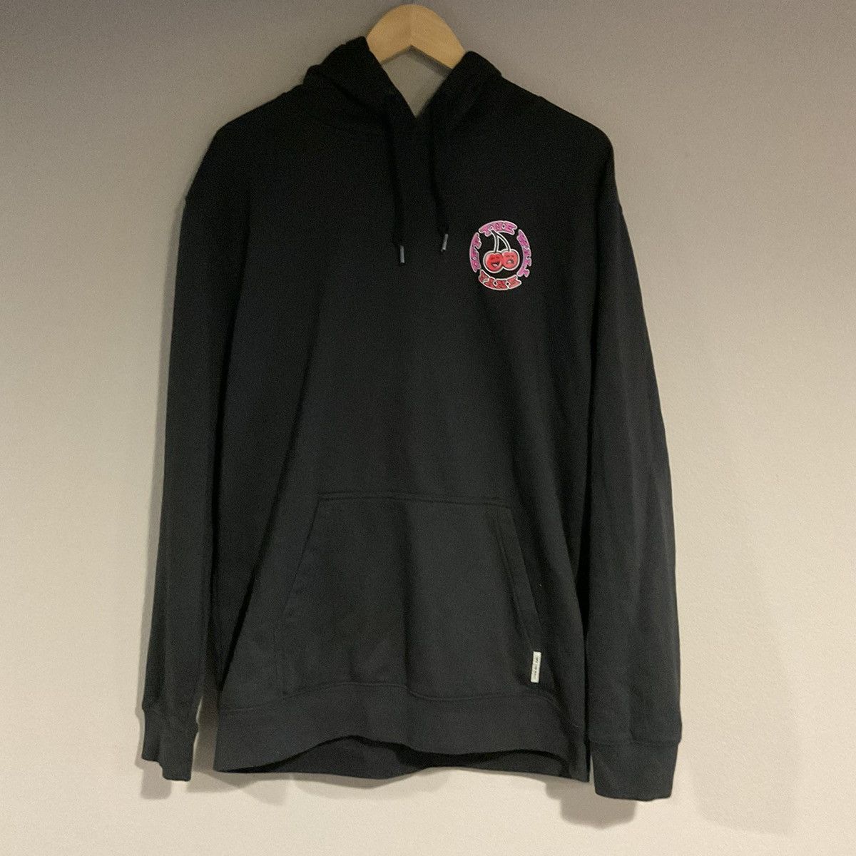Vans Vans Off the Van Baggy Cherry Skate Hoodie Black Unisex L Size US L / EU 52-54 / 3 - 1 Thumbnail