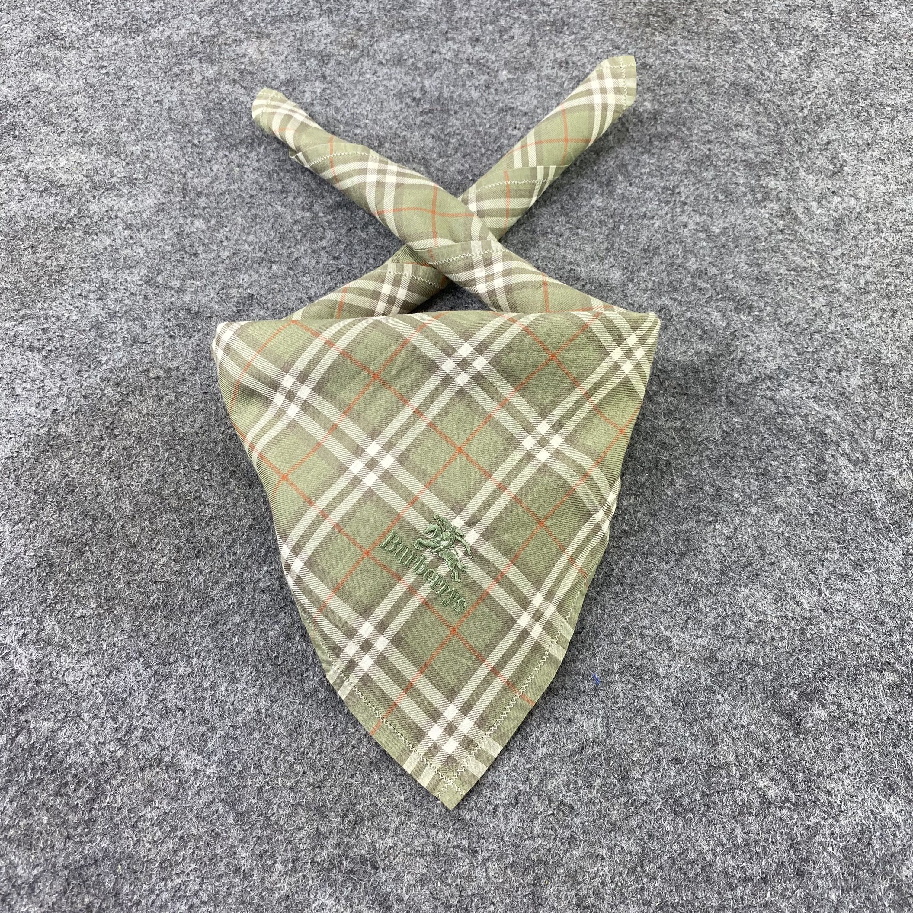 Burberry Burberry Handkerchief / Bandana / Neckerchief-B959 Size ONE SIZE - 2 Thumbnail