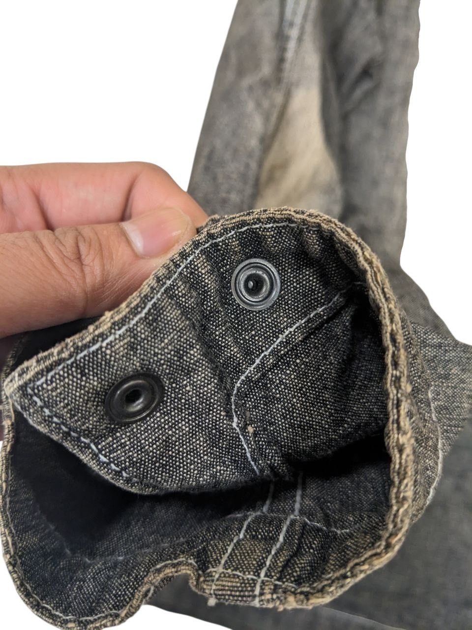 Issey Miyake VINTAGE 291925 HOMME DENIM WORK SUN FADED BUTTON UP SHIRT Size US S / EU 44-46 / 1 - 6 Thumbnail