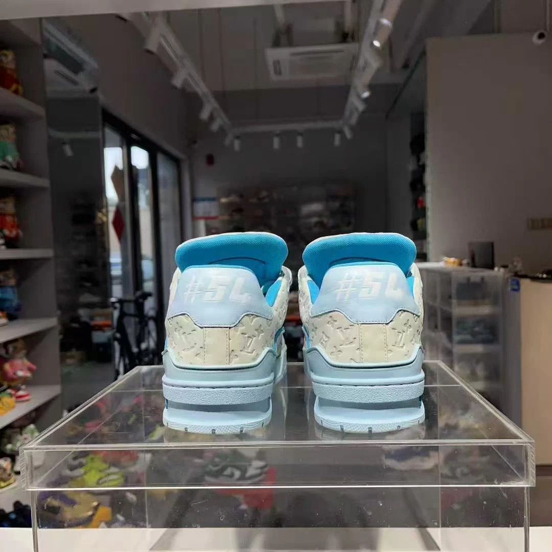 Louis Vuitton LV Trainer Ice Blue Allover 41 Verified Worn Once Size US 8 / EU 41 - 4 Thumbnail