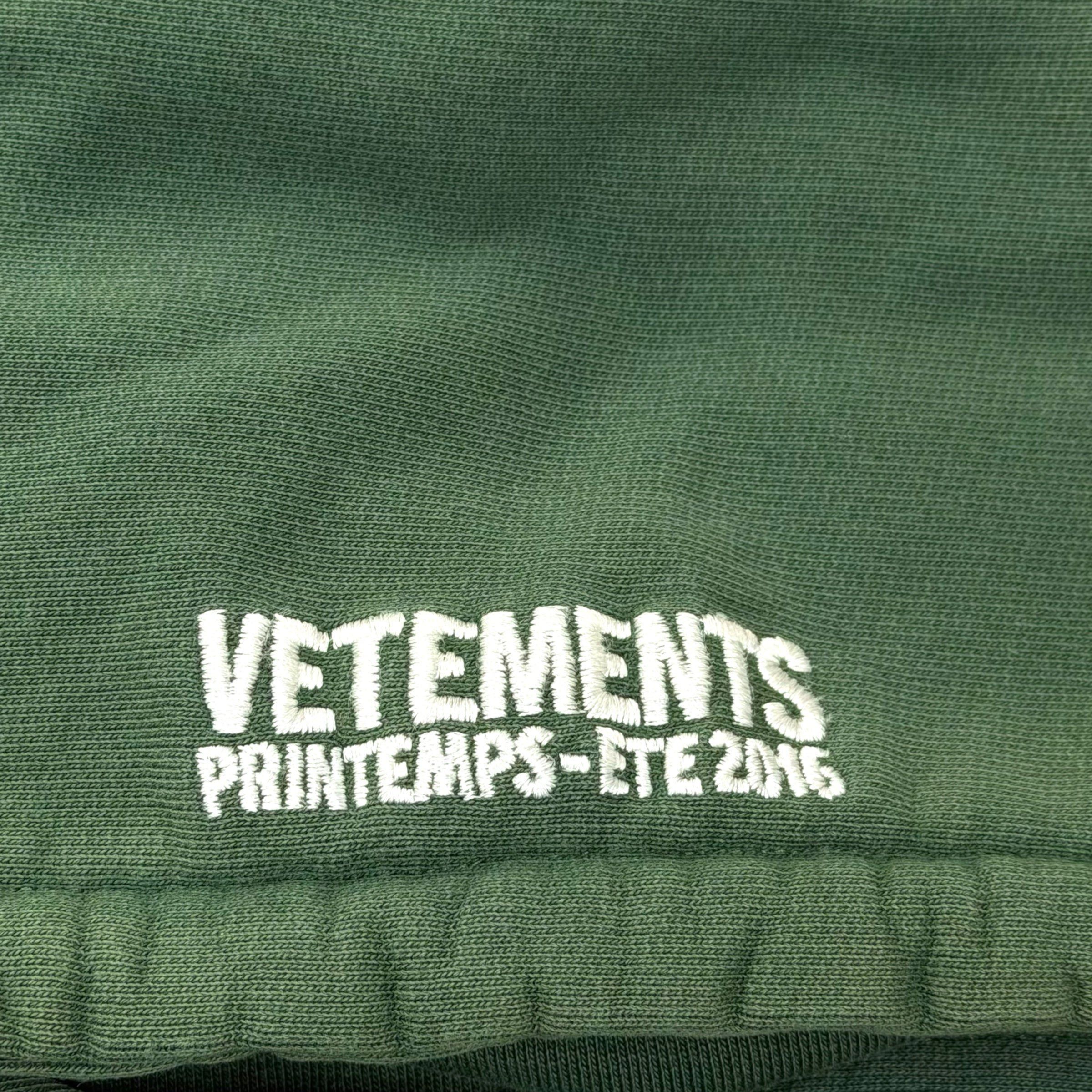 Vetements Vetements "Polizei" Oversized Hoodie L Size US L / EU 52-54 / 3 - 7 Thumbnail