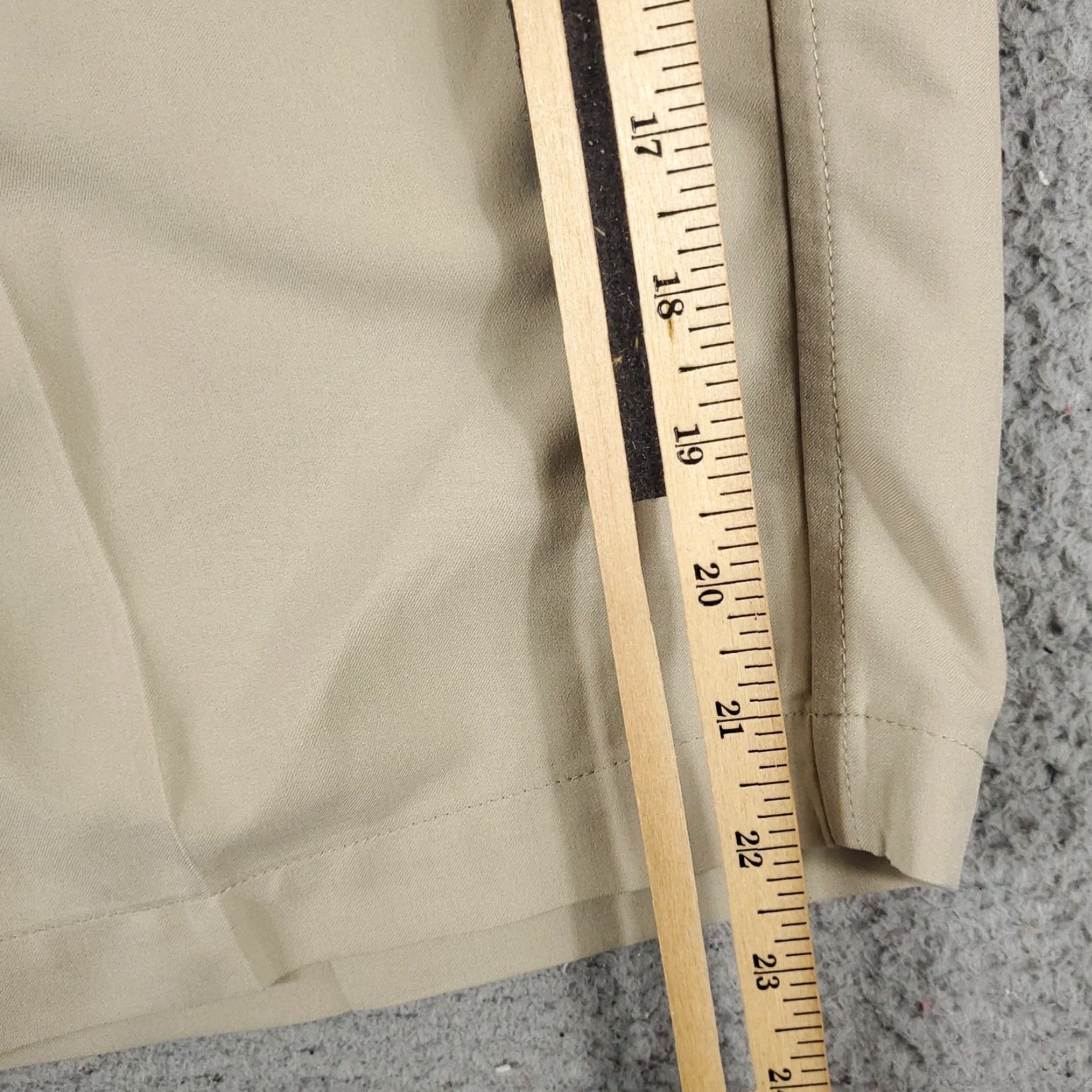 Footjoy FootJoy Shorts Mens 38 Beige Stretch Flat Front Chino Casual Workwear Golf Pants Size US 38 / EU 54 - 5 Thumbnail