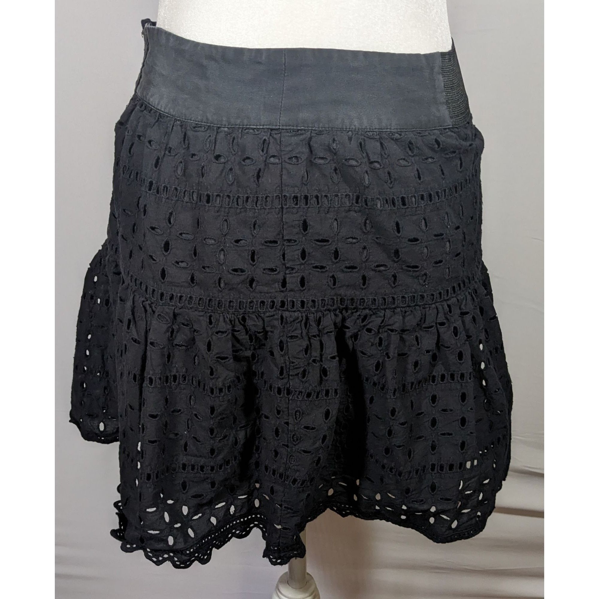 Reformation Reformation Gothic Wench Eyelet Skirt With Hook Closure Size 27" / US 4 / IT 40 - 8 Thumbnail