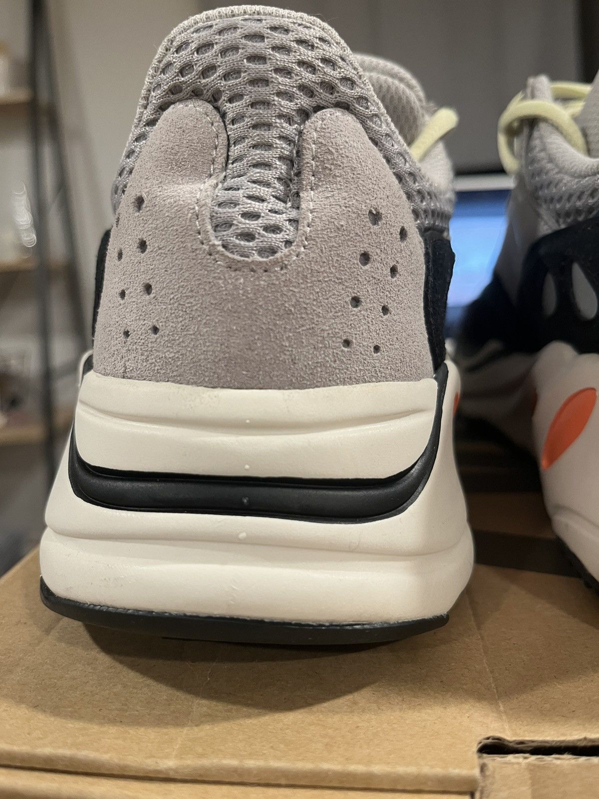 Adidas × Kanye West YEEZY BOOST 700 Size US 8 / EU 41 - 9 Thumbnail