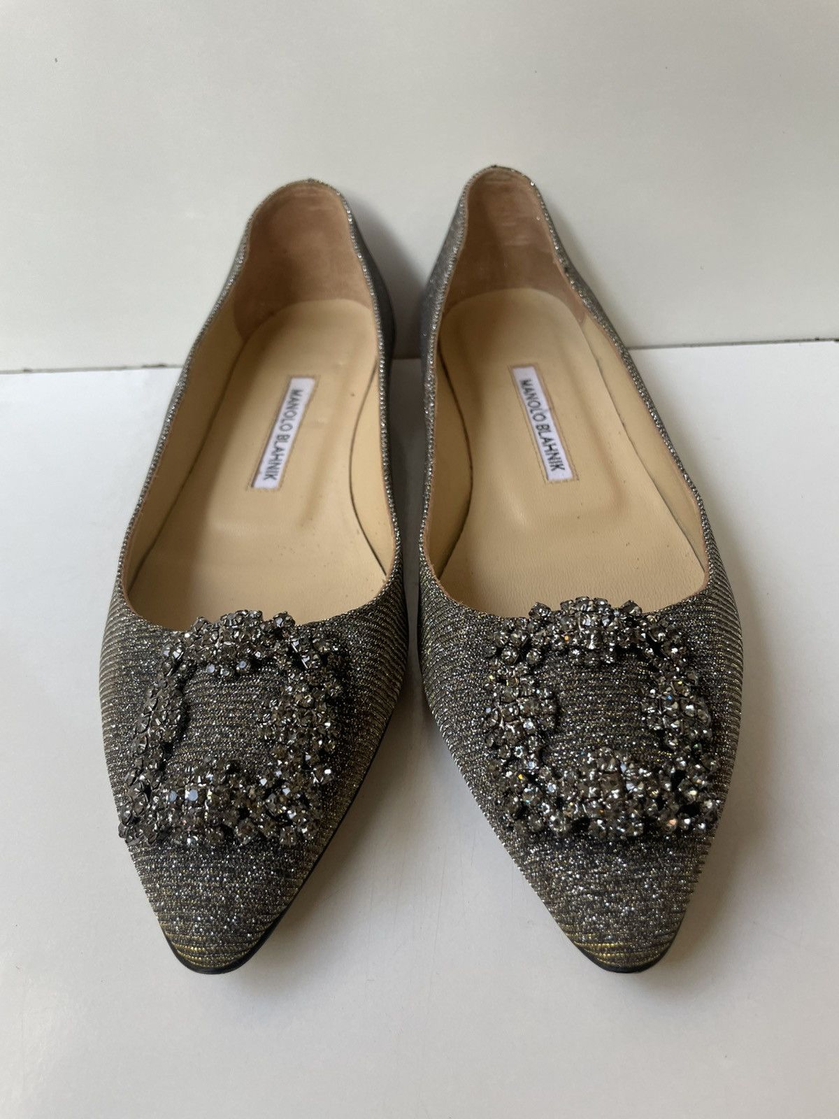Manolo Blahnik Manolo Blahnik Hangisi Jeweled Glitter Silver Flats EUR 38 Size US 8 / IT 38 - 3 Thumbnail