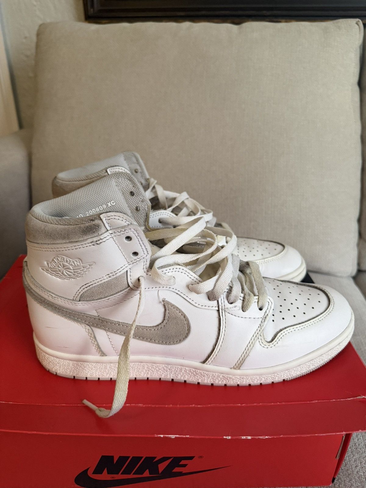 Jordan Brand Jordan 1 Retro High 85 OG Neutral Grey Size US 10 / EU 43 - 7 Thumbnail