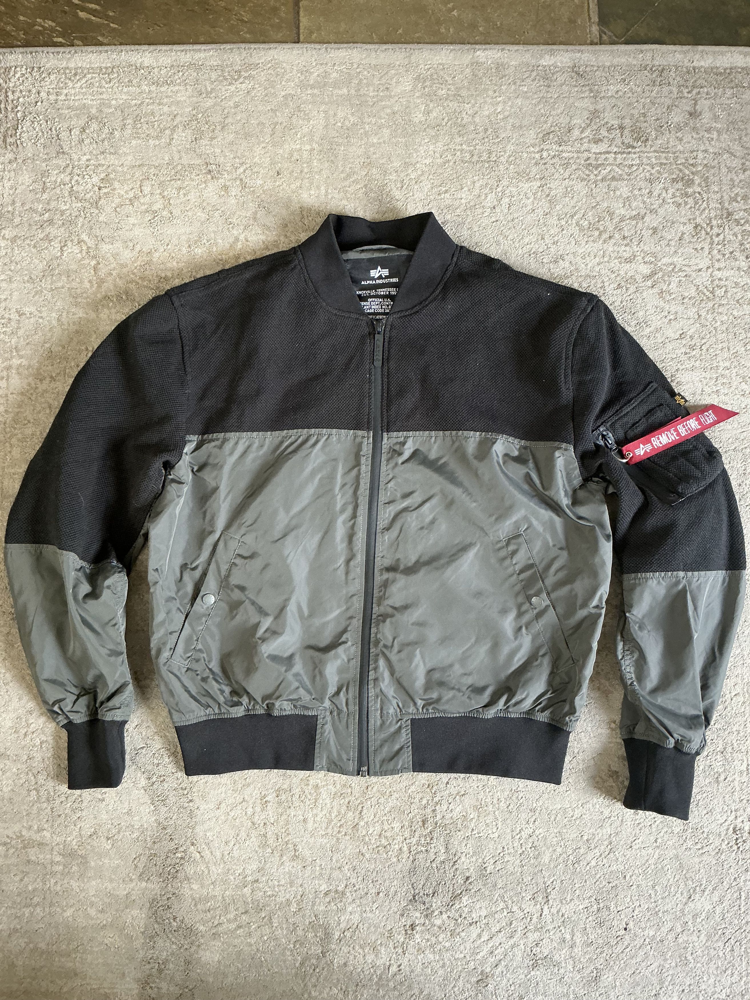 Alpha Industries Alpha Industries bomber jacket Size US XXL / EU 58 / 5 - 1 Thumbnail