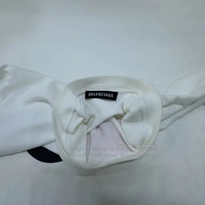 Balenciaga Balenciaga Retro Print Short Sleeve T. Size US S / EU 44-46 / 1 - 1 Thumbnail