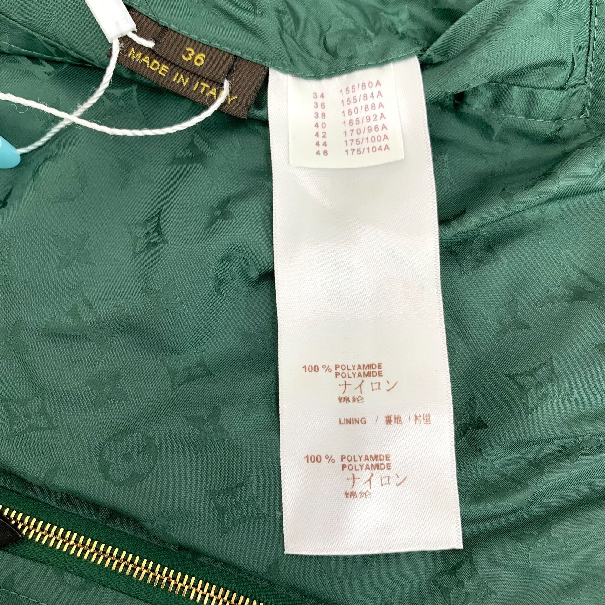 Louis Vuitton LOUIS VUITTON Monogram Green Hooded Raincoat Jacket Size 36 Size XS / US 0-2 / IT 36-38 - 5 Thumbnail