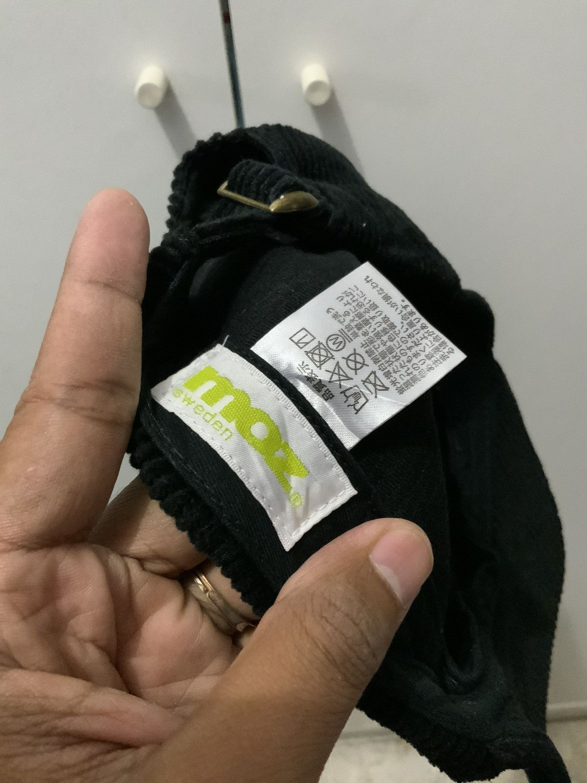 Japanese Brand Moz Sweden Corduroi Black Hat Size ONE SIZE - 11 Thumbnail