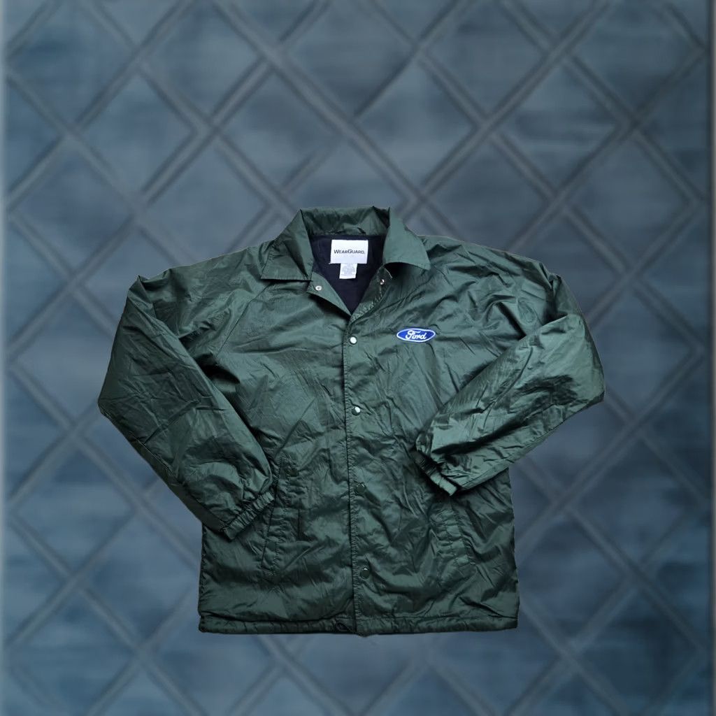 Ford VINTAGE WearGuard Windbreaker Jacket Mens S Green Snap Front Lined Nylon Mid-Length Casual Workwear Cars USA 90s? No Size US S / EU 44-46 / 1 - 1 Thumbnail