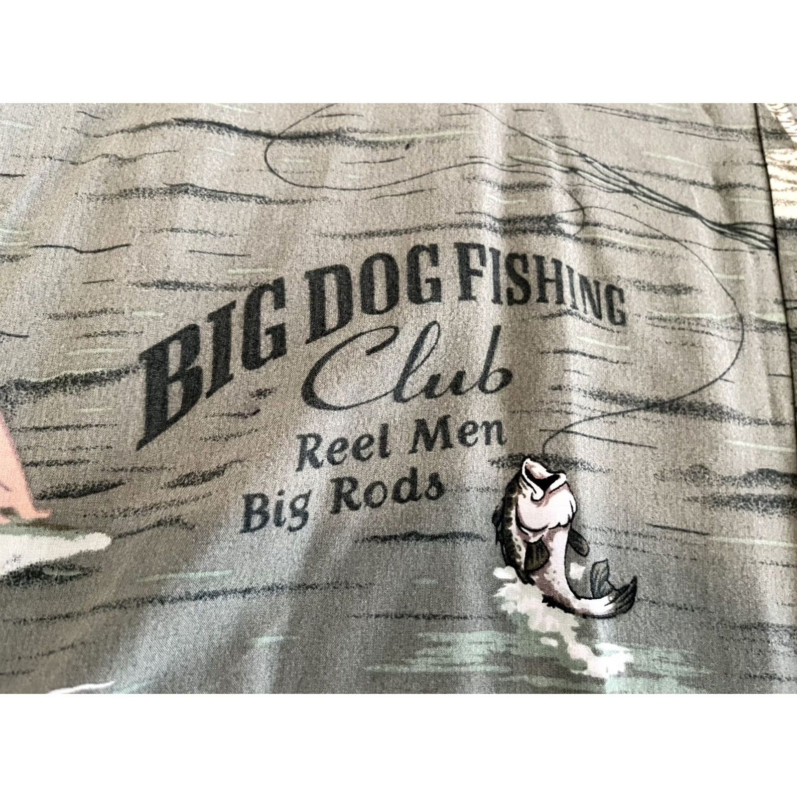 Big Dogs Big Dogs Fishing Bass Pinup Girls Rayon Hawaiian Shirt Mens 3XL XXXL Green Short Sleeve Button-Up Ocean/Sea/Coast Theme Mens Size US XXL / EU 58 / 5 - 4 Thumbnail