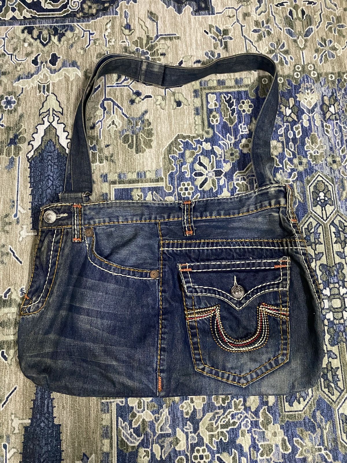 True Religion Custom True Religion Sling Bag Size ONE SIZE - 4 Thumbnail