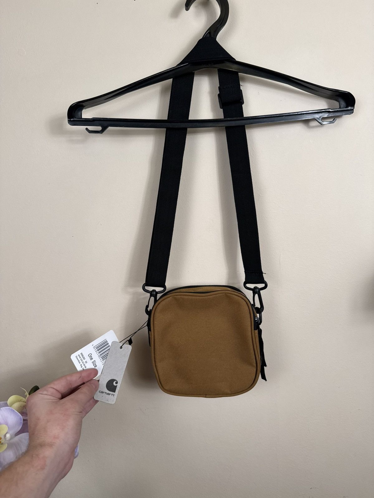 Carhartt Carhartt WIP Essentials Bag Crossbody Shoulder Bag Sand Size ONE SIZE - 12 Thumbnail