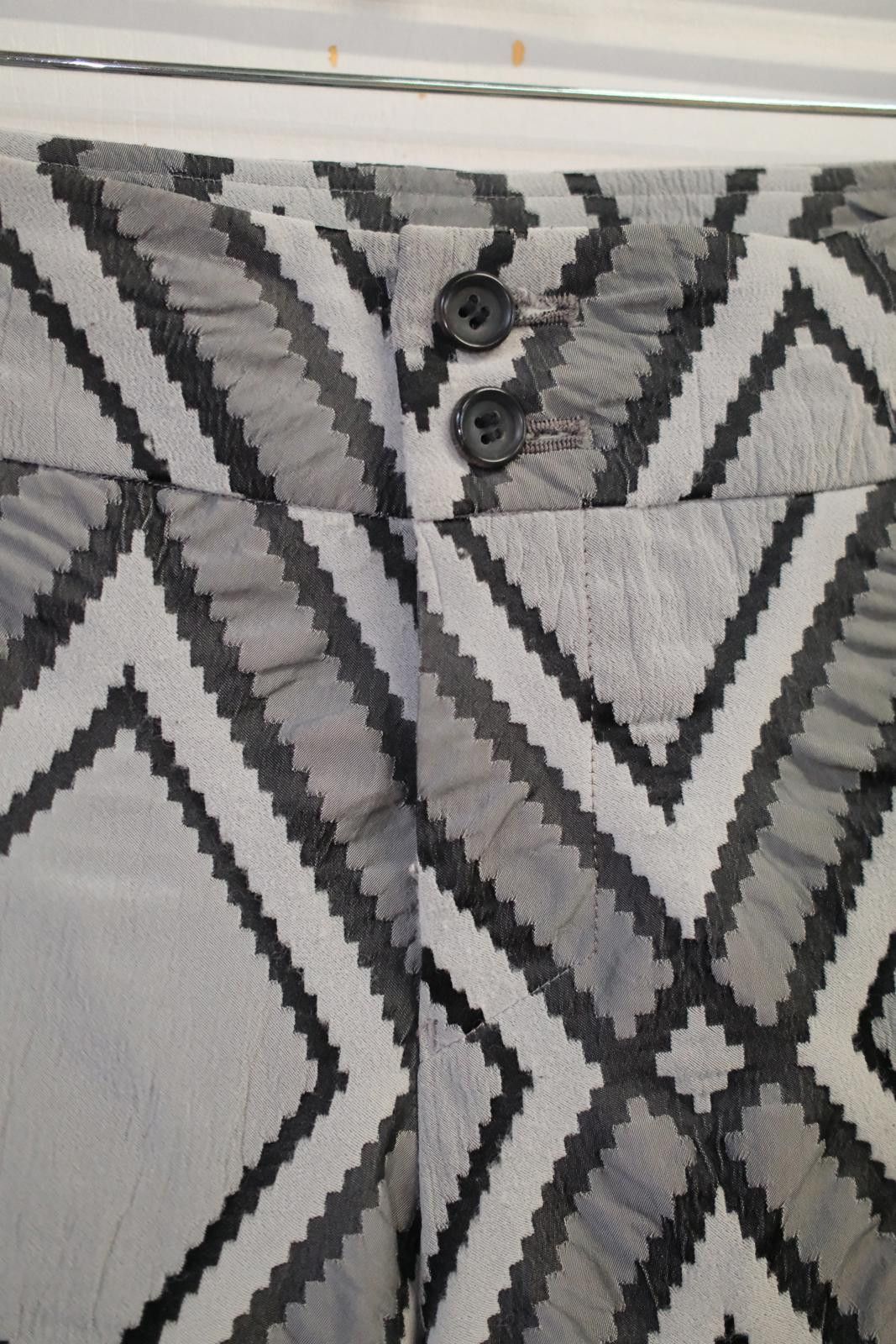 Issey Miyake 90's Issey Miyake Geometric Slim Fit Pant Size 32" / US 10 / IT 46 - 3 Thumbnail