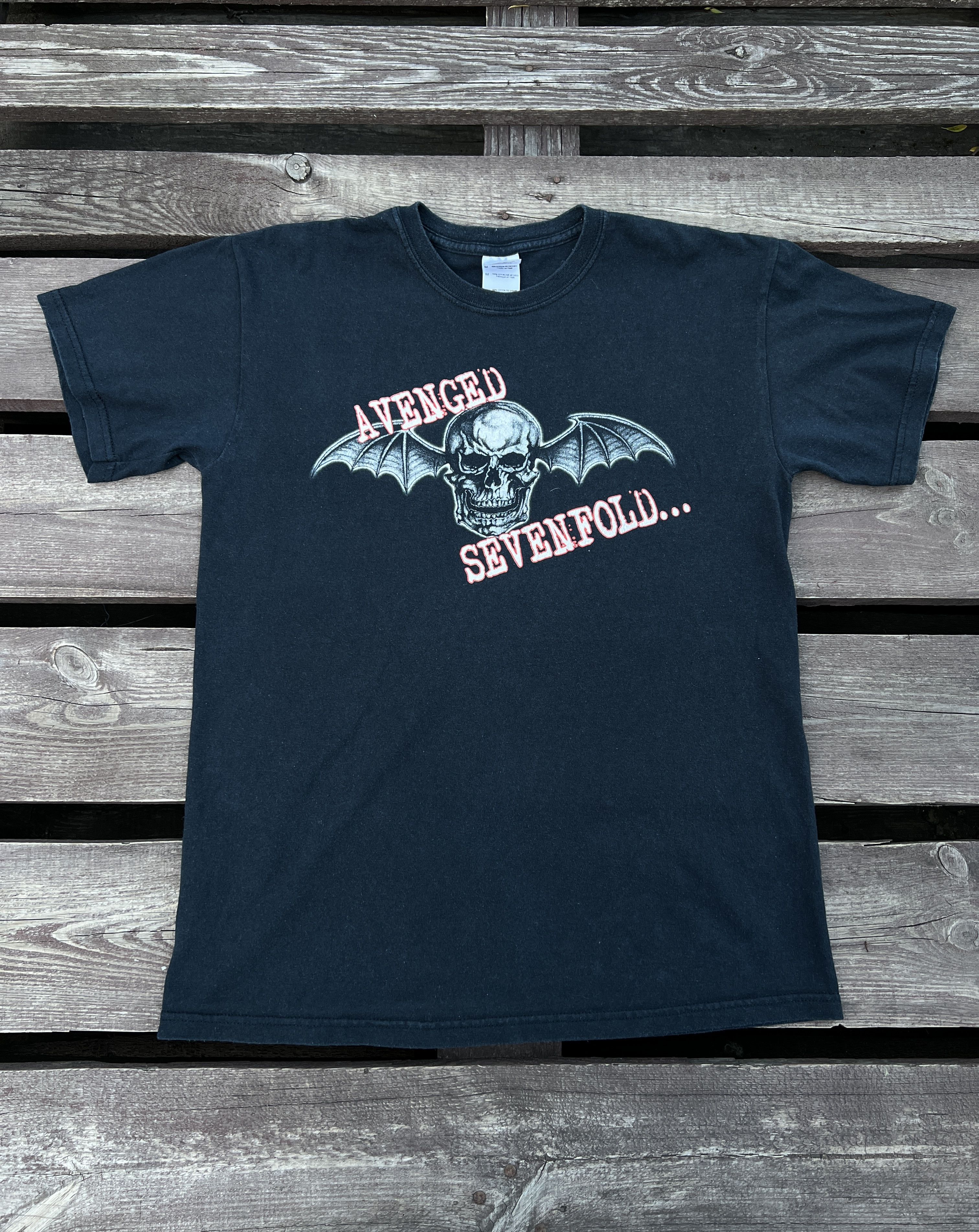Band Tees Vintage 2000s Avenged Sevenfold Rock Band T-shirt Size US M / EU 48-50 / 2 - 1 Thumbnail