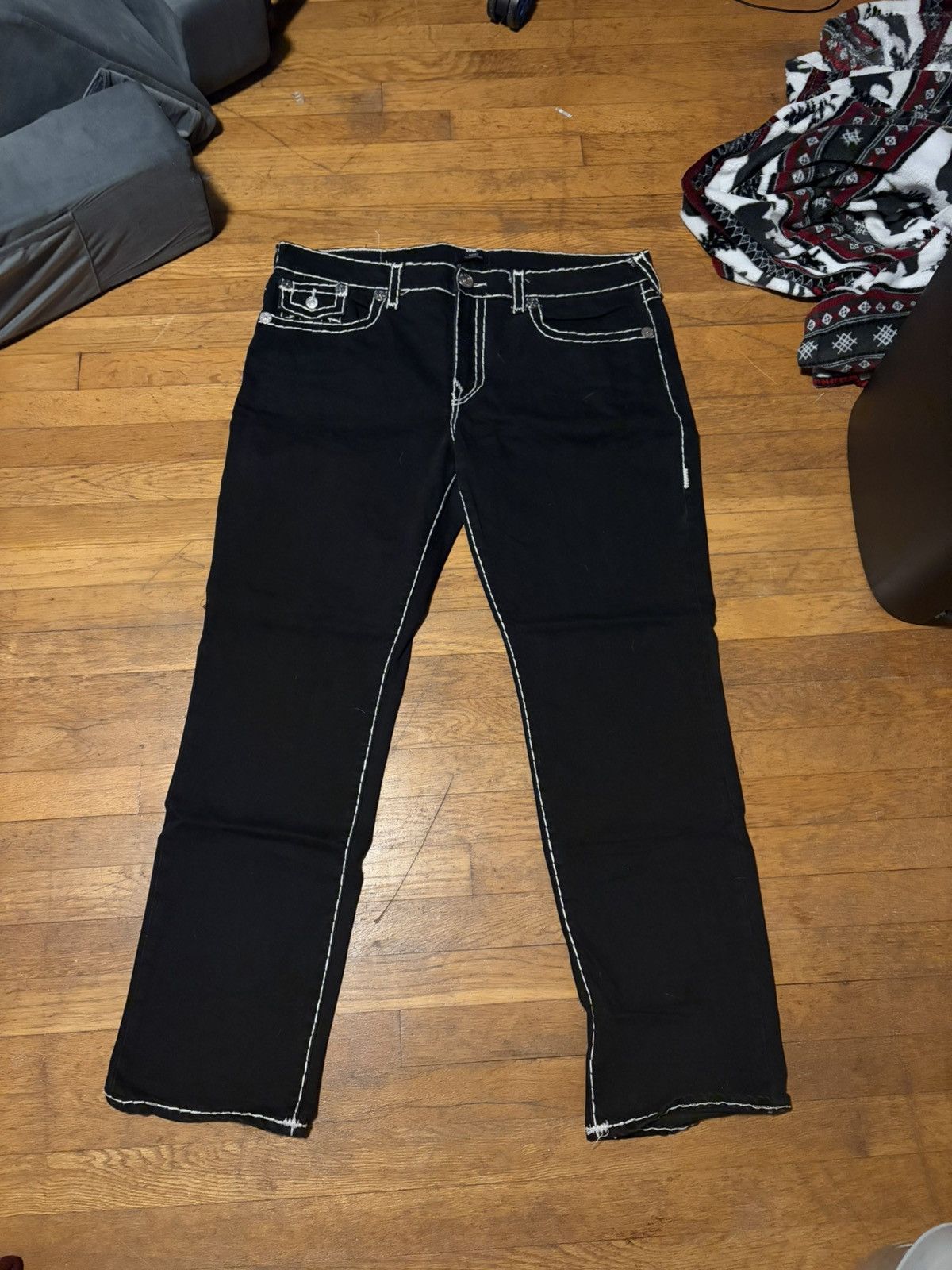 True Religion Not real price but errything is 30-70 bucks a pop dm me Size US 40 / EU 56 - 5 Thumbnail
