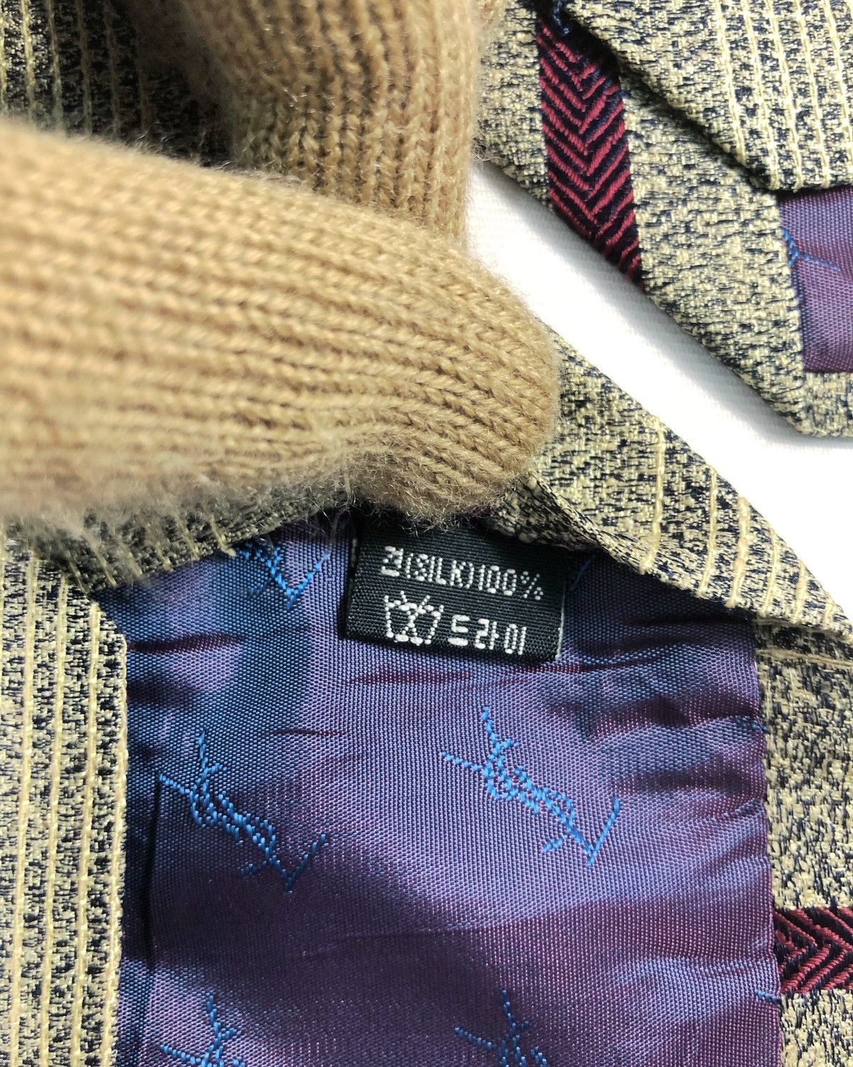 Vintage × Yves Saint Laurent Rare Vintage Yves Saint Laurent Silk Tie Size ONE SIZE - 6 Thumbnail
