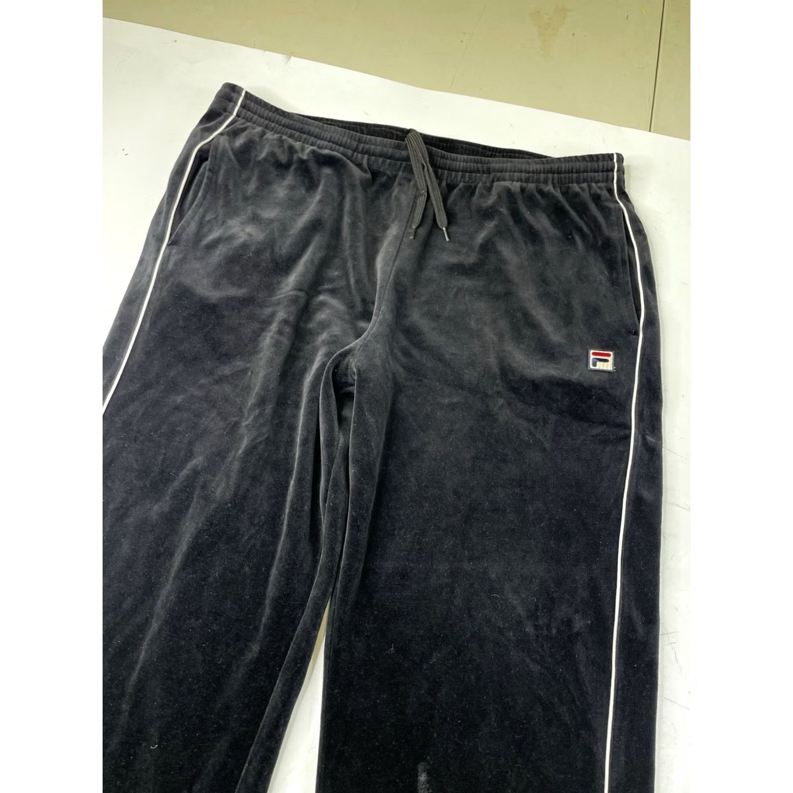 Fila VINTAGE FILA Black Velour Track Pants Mens XL Joggers Y2K Size US 36 / EU 52 - 2 Thumbnail