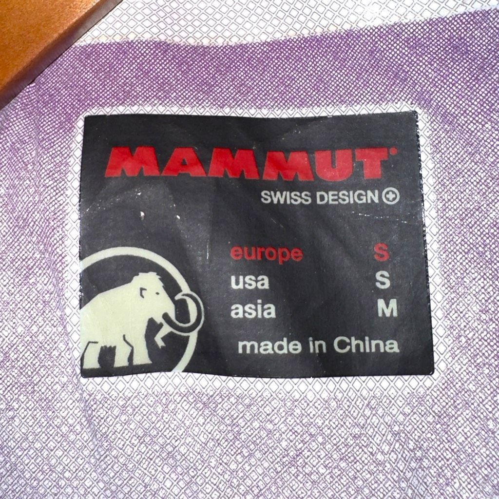 Mammut Purple Mammut DayTech Premium Waterproof Rain Jacket Sz S Size S / US 4 / IT 40 - 12 Thumbnail