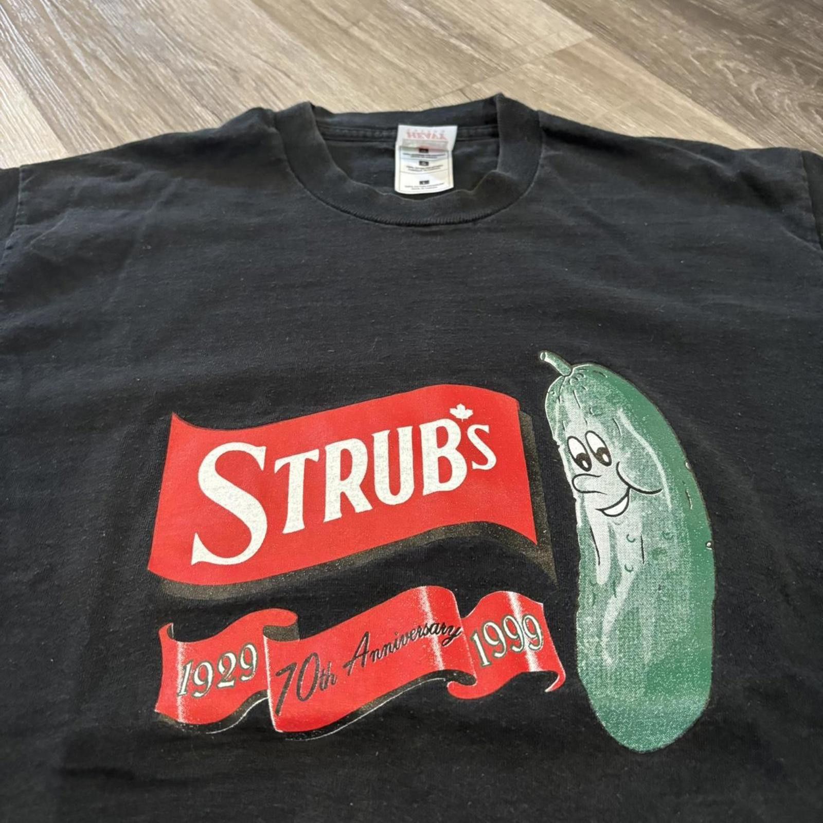 Fruit Of The Loom Vintage strubs pickles 70th anniversary t shirt 90s L Size US L / EU 52-54 / 3 - 1 Thumbnail