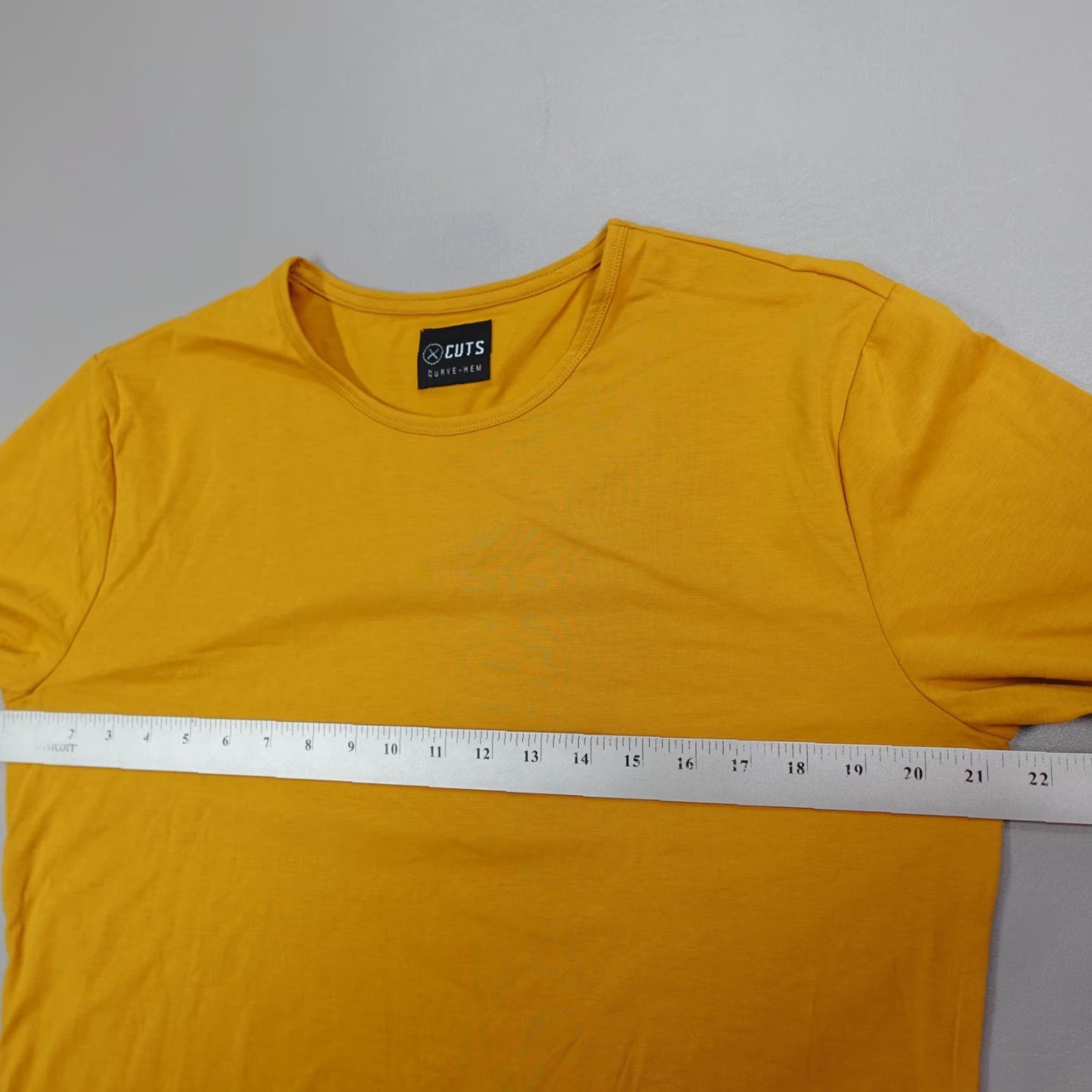 UES Clothing Cuts Clothing Curve Hem Long Sleeve Tee Crew Stretch Mustard Slim Fit Size L Mens T-Shirt Cotton Polyester Spandex Size US L / EU 52-54 / 3 - 4 Thumbnail