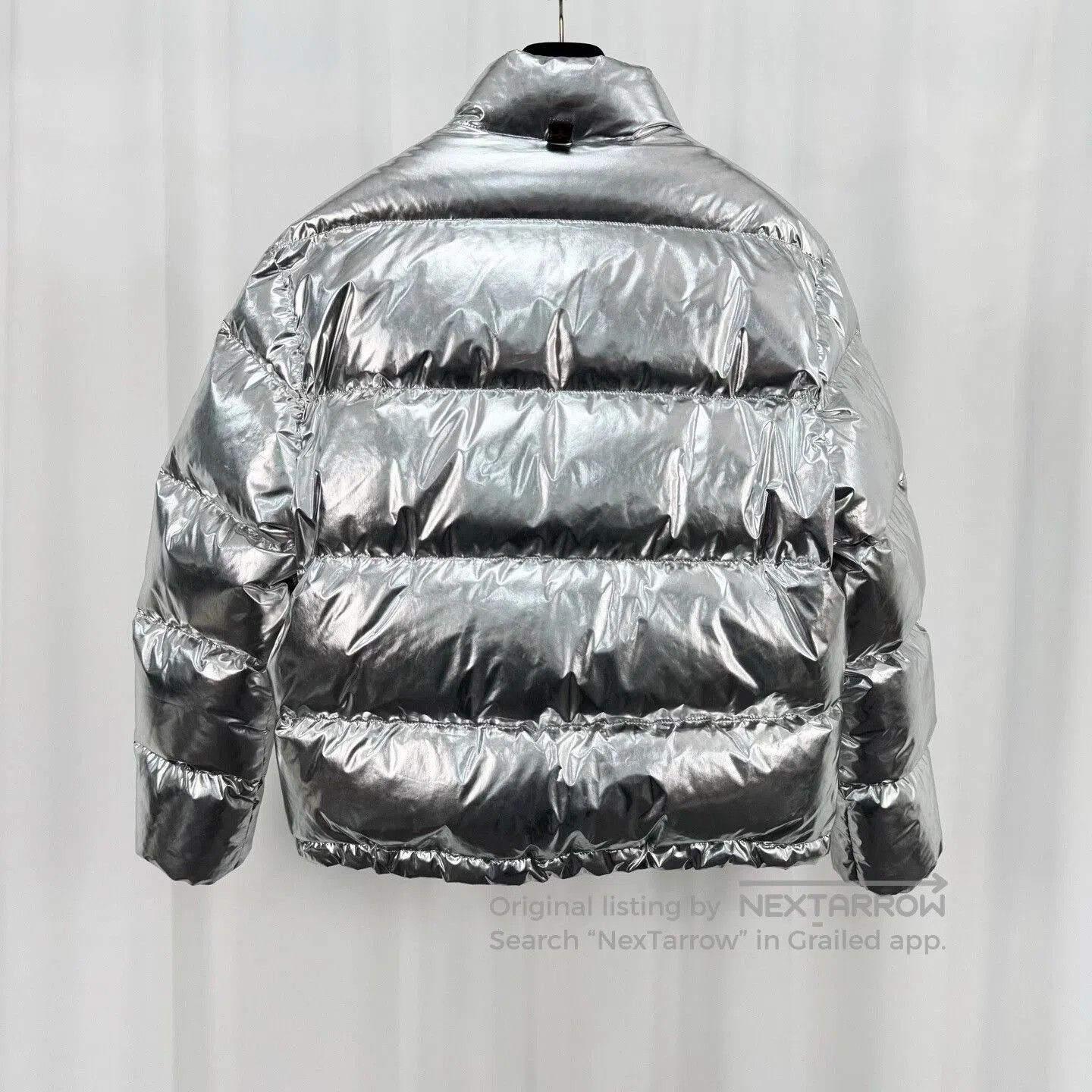 Louis Vuitton louis vuitton silver shiny puffer jacket. Size S / US 4 / IT 40 - 2 Thumbnail