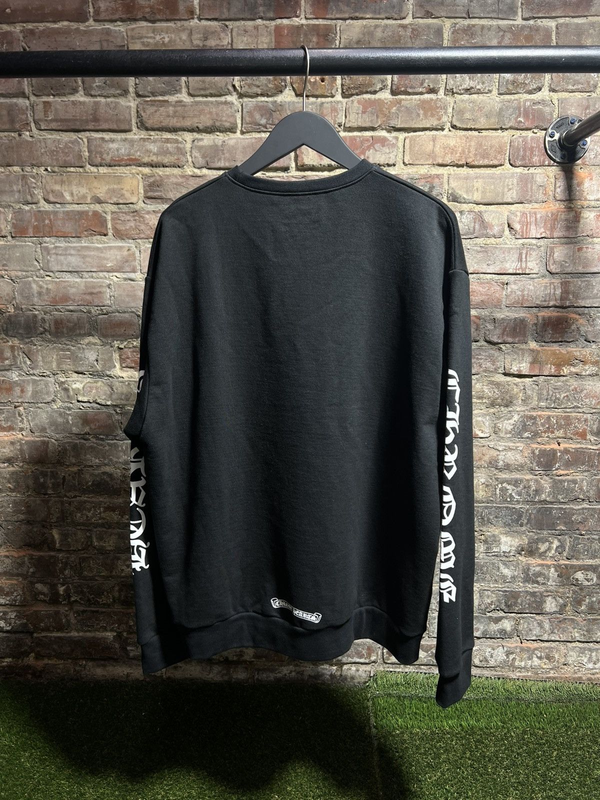 Chrome Hearts Chrome Hearts Neck Script Black Crewneck Size US M / EU 48-50 / 2 - 2 Thumbnail