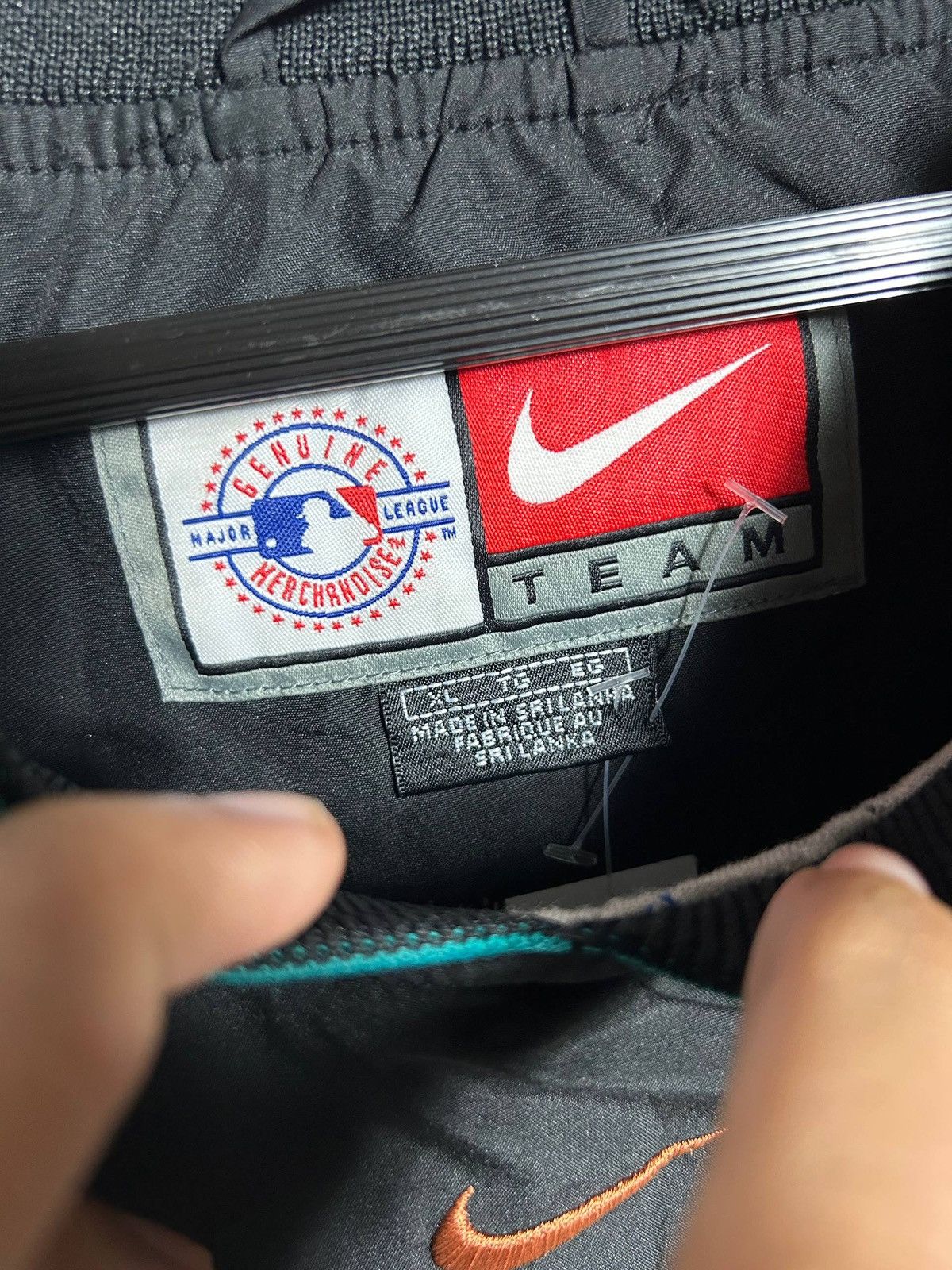 Nike Vintage Nike Arizona Diamonbacks MLB Pullover Windbreaker Size US XL / EU 56 / 4 - 7 Thumbnail