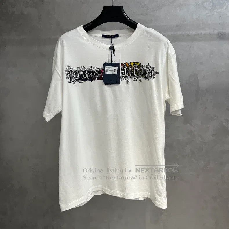 Louis Vuitton Louis Vuitton White Wizard of Oz graphic print loose-fitti Size US XL / EU 56 / 4 - 1 Thumbnail