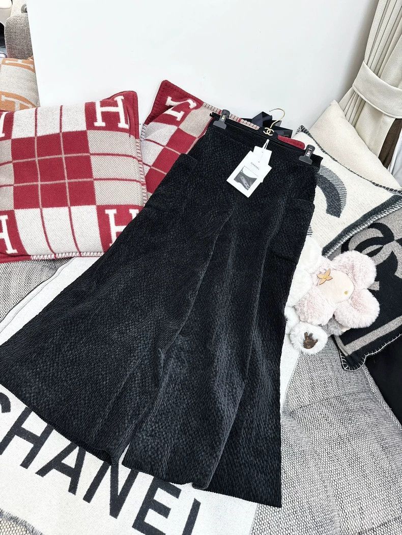 Chanel Chanel Black Velvet Wide Leg Trousers Size 35" - 7 Thumbnail