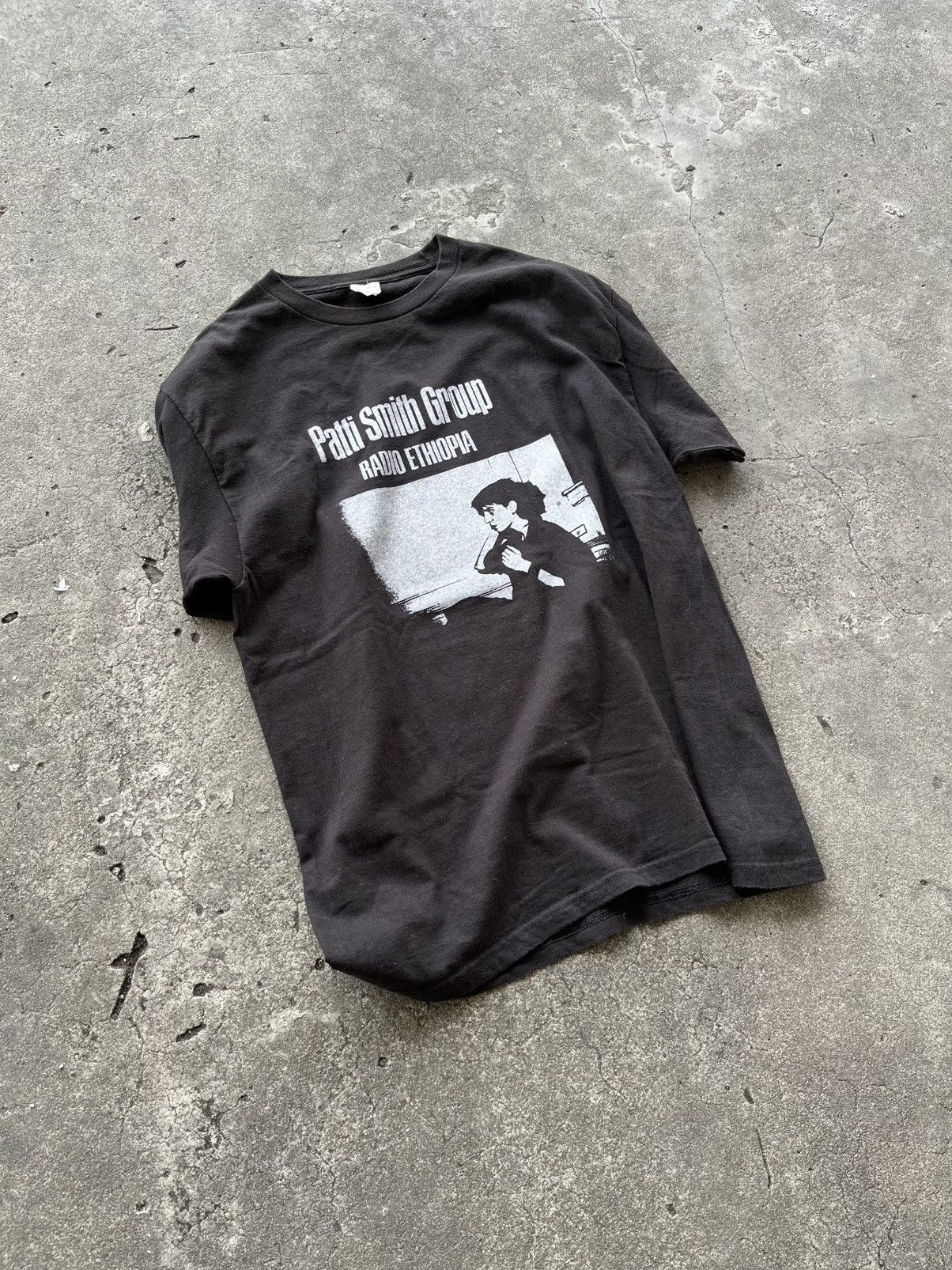 Band Tees Vintage Patti Smith Tee Size US L / EU 52-54 / 3 - 1 Thumbnail