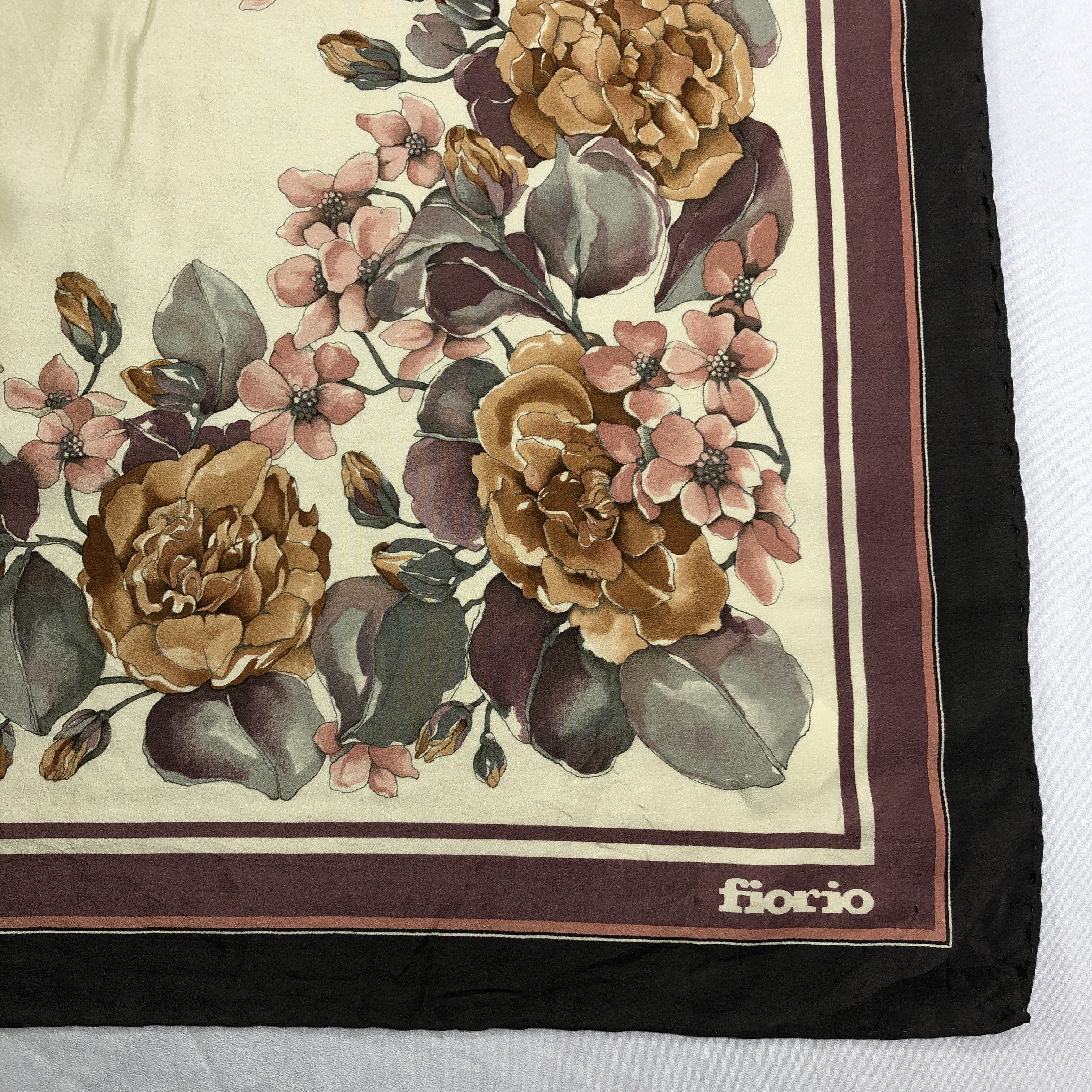 Vintage Vintage Fiorio Silk Scarf Size ONE SIZE - 4 Thumbnail