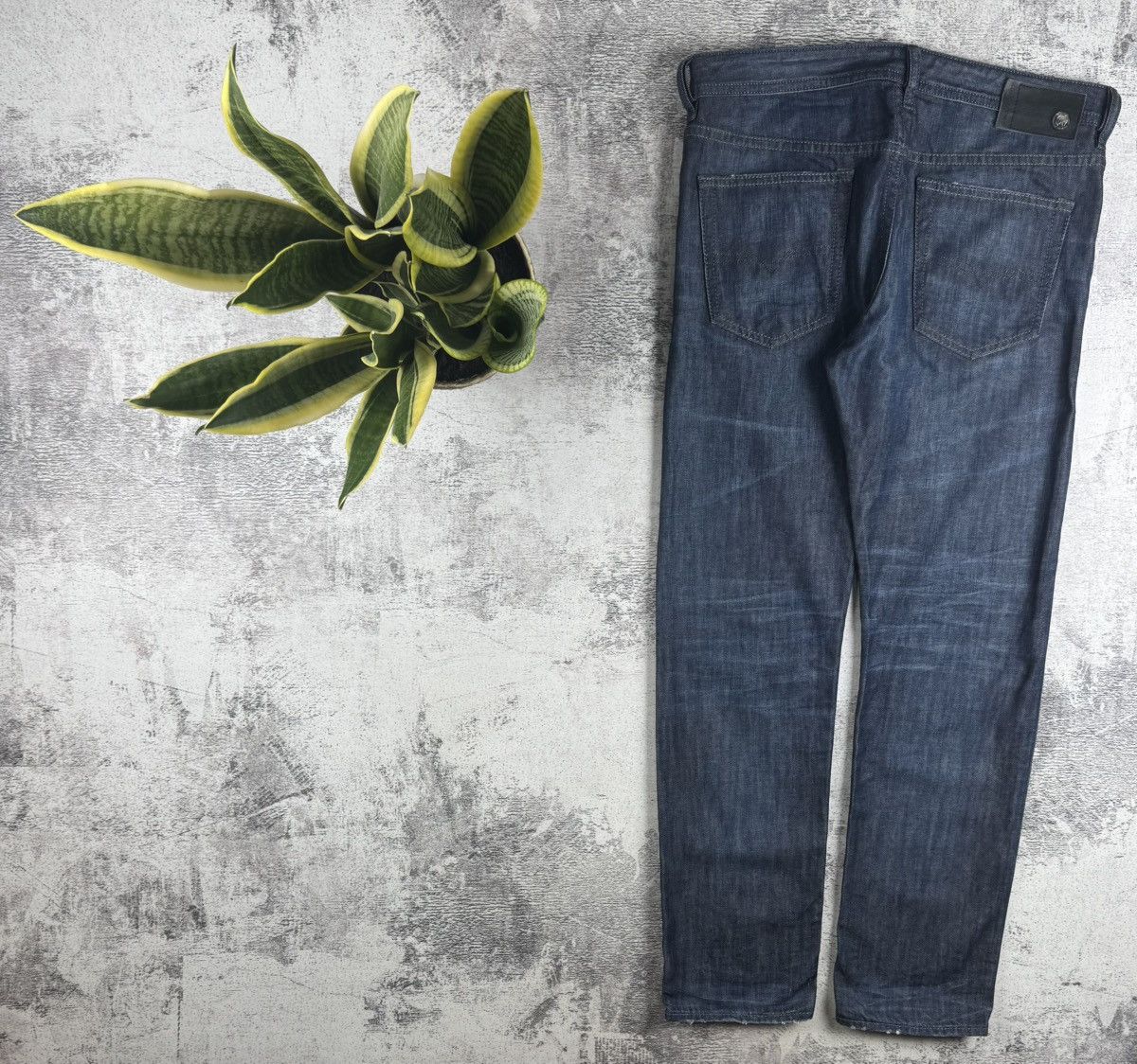 Diesel Diesel Buster W33 L30 Regular Slim-Tapered Men’s Denim Blue Jeans Pants Trousers Size US 33 - 1 Thumbnail