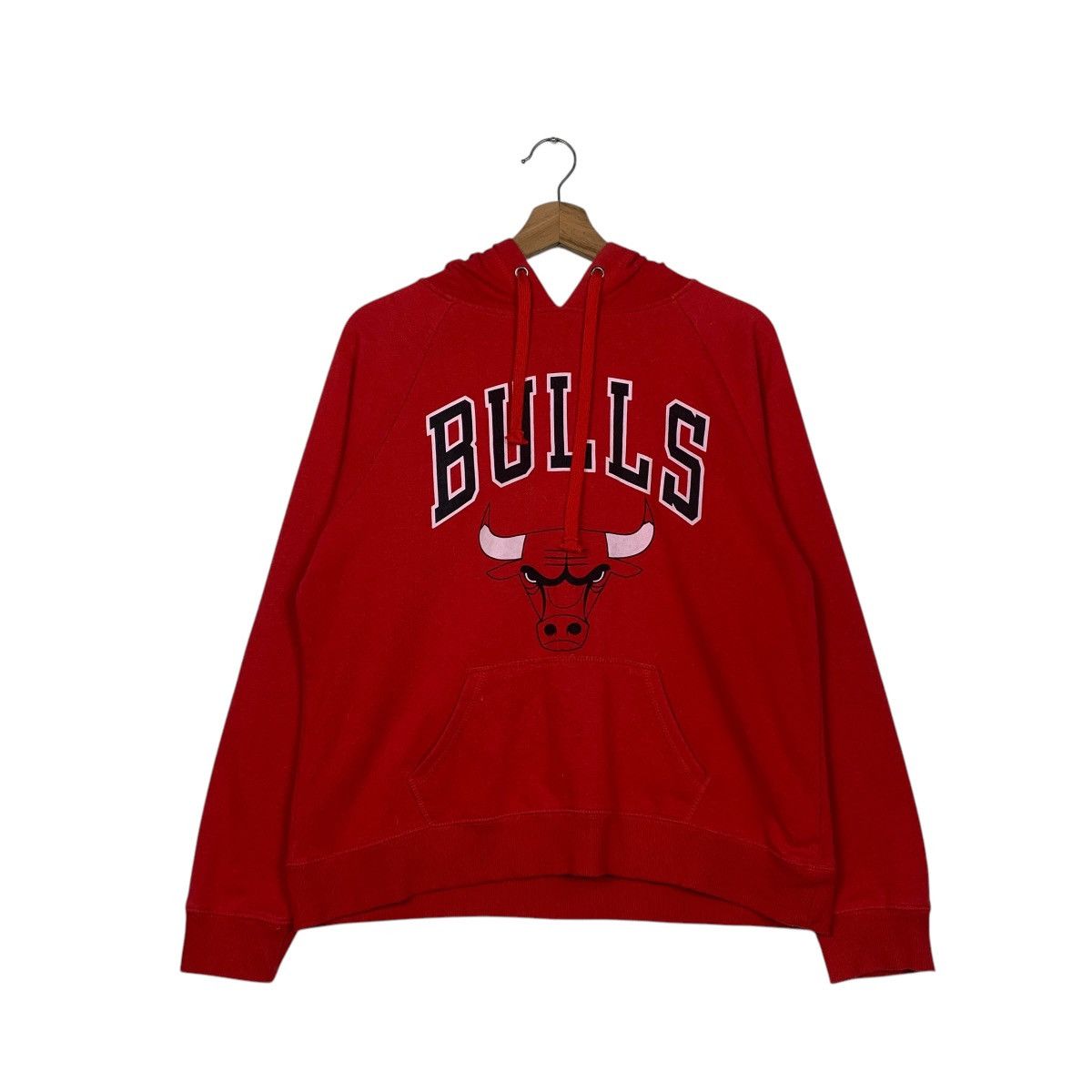 NBA NBA Chicago Bulls 66 Red Pullover Hoodie Size US L / EU 52-54 / 3 - 10 Thumbnail