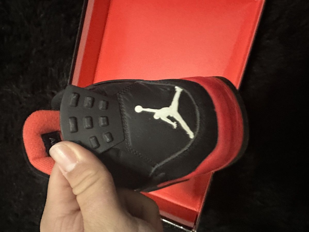Jordan Brand Air Jordan 4 Retro Red Thunder Size US 9 / EU 42 - 10 Thumbnail
