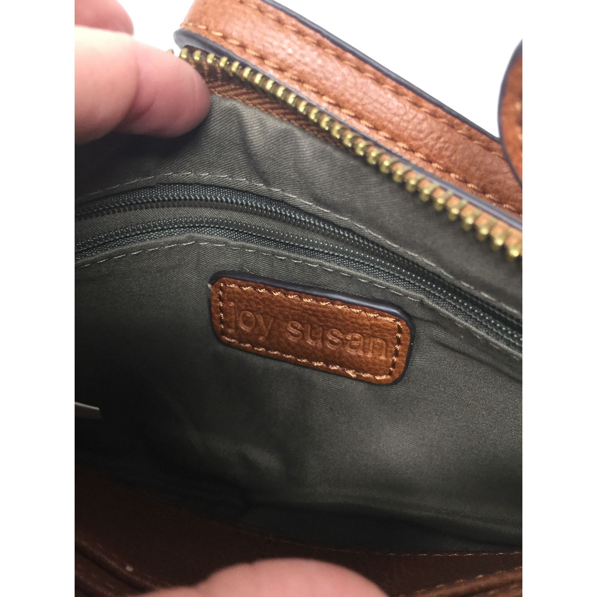 Other Joy Susan Zippered Brown Crossbody Purse with Pockets inside Size ONE SIZE - 5 Thumbnail