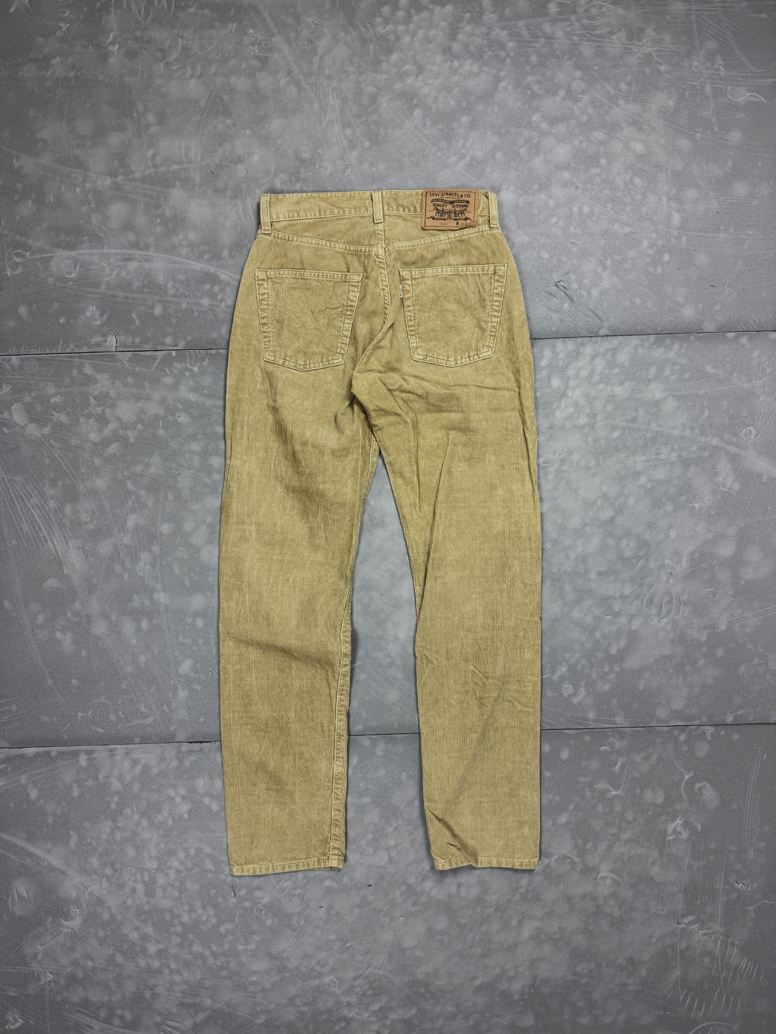 Levi's × Vintage Vintage Levi's 500 90s brown corduroy denim jeans white tab Size US 30 / EU 46 - 2 Thumbnail
