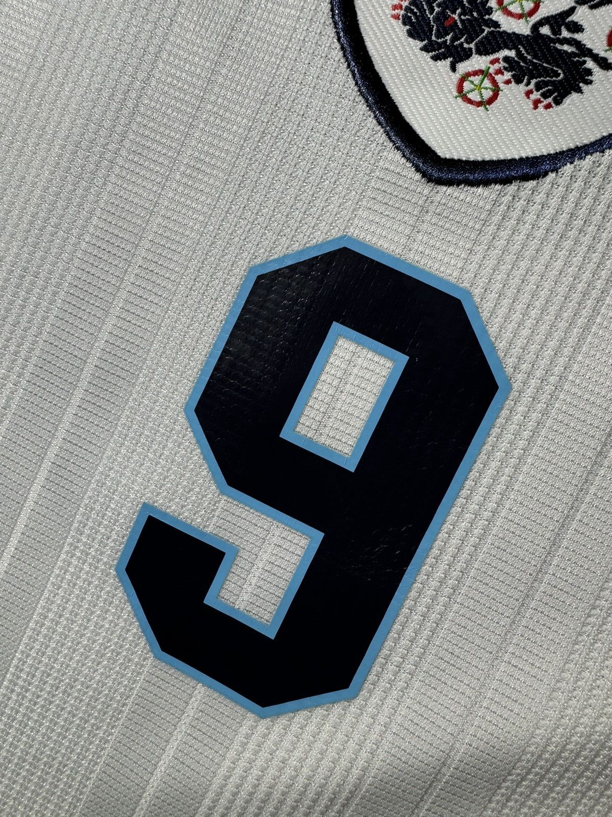 Umbro England 1995/96 Home football Umbro shirt #9 SHEARER Jersey Size US L / EU 52-54 / 3 - 5 Thumbnail
