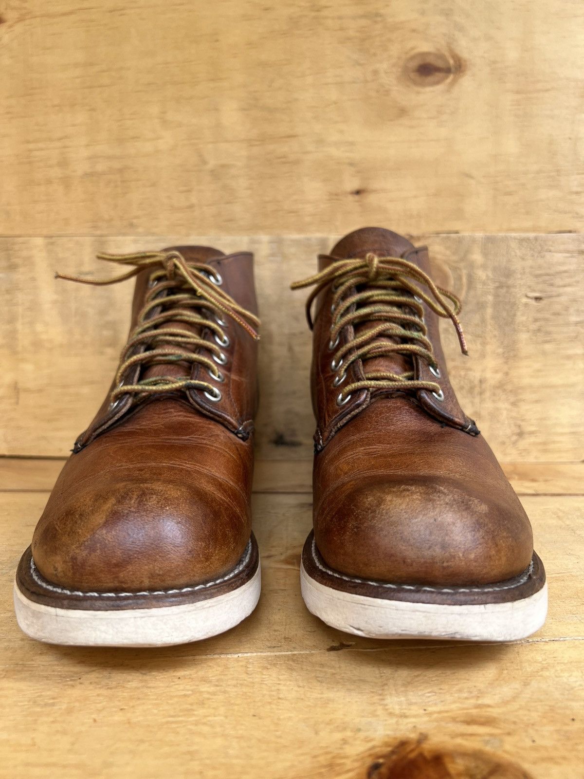 Red Wing Red Wing 9111 Classic Round Toe Brown Leather Boots Size US 7 / EU 40 - 5 Thumbnail